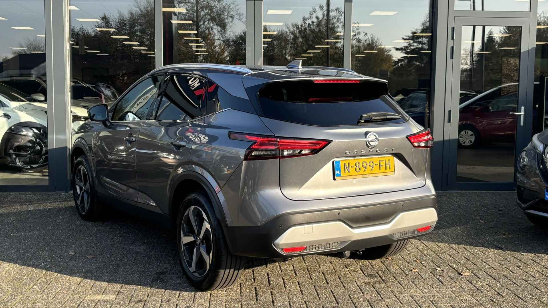 Nissan Qashqai 1.3 MHEV 158 Xtronic Premiere Edition - 10/29