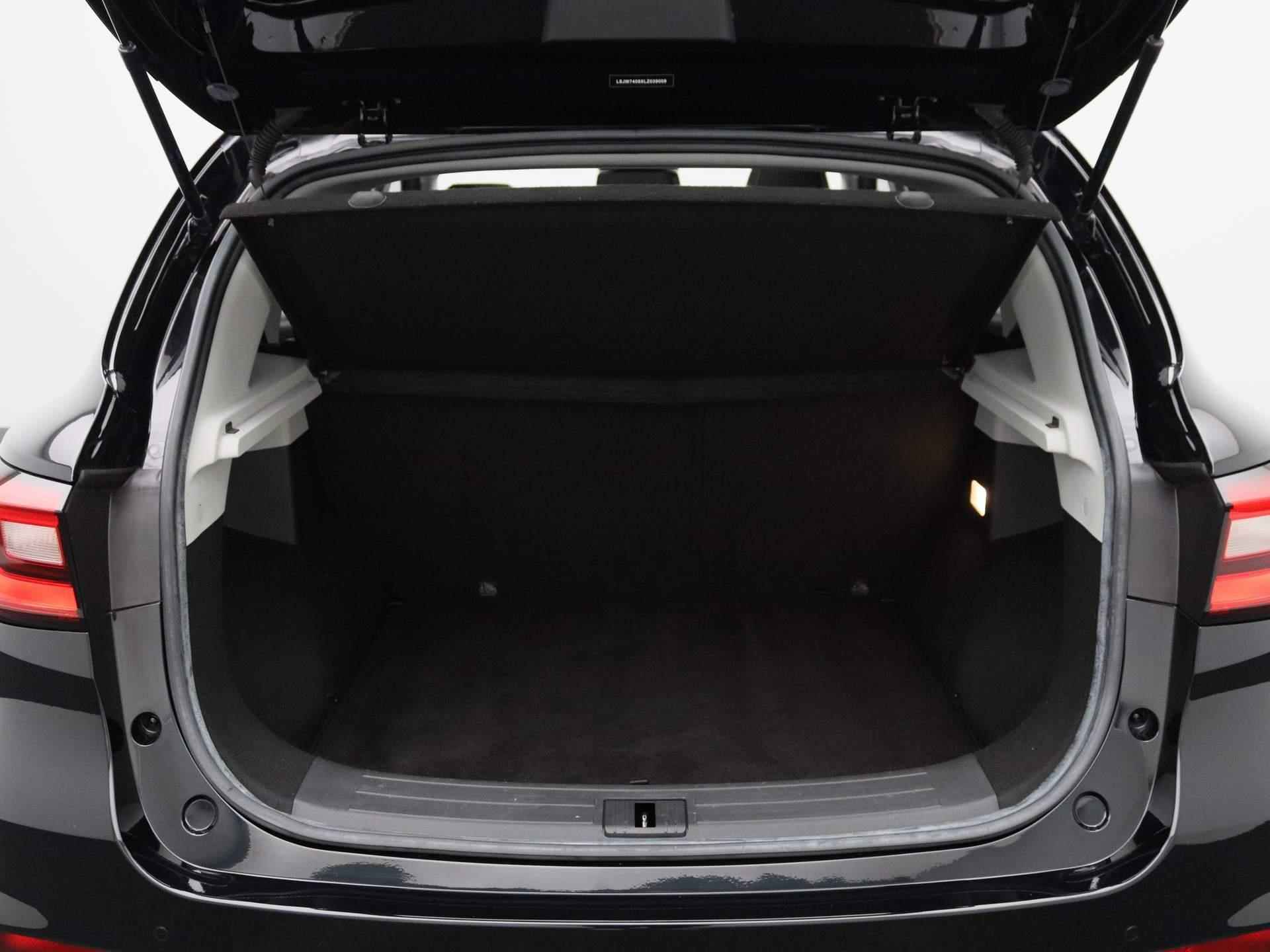 MG ZS EV Luxury 45 kWh | Leder | Navi | Cam | Airco | Schuifdak | LED | LMV | - 16/39