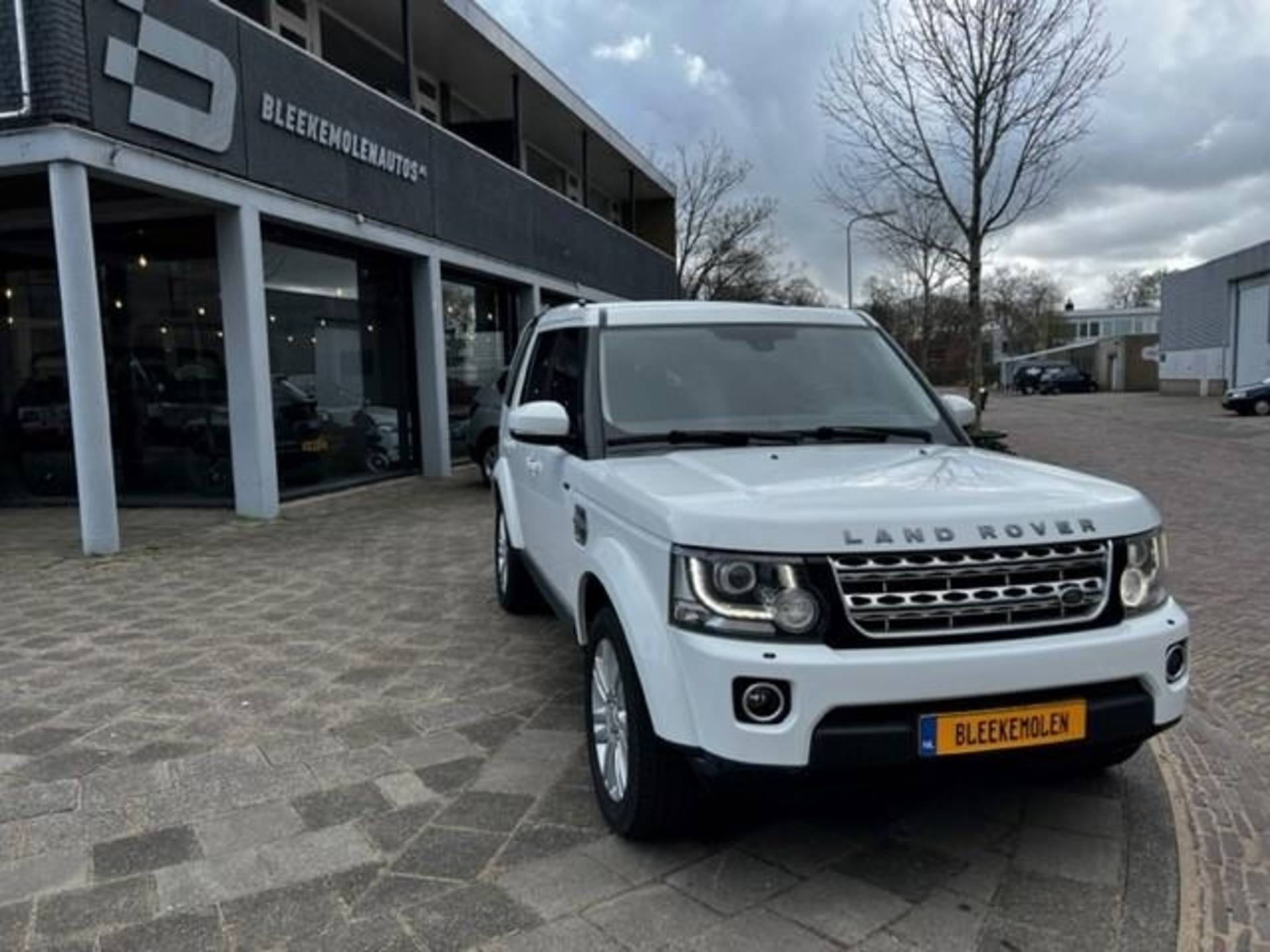 Land Rover Discovery 3.0 SCV6 HSE 7 pers. 7-personen - 6/20