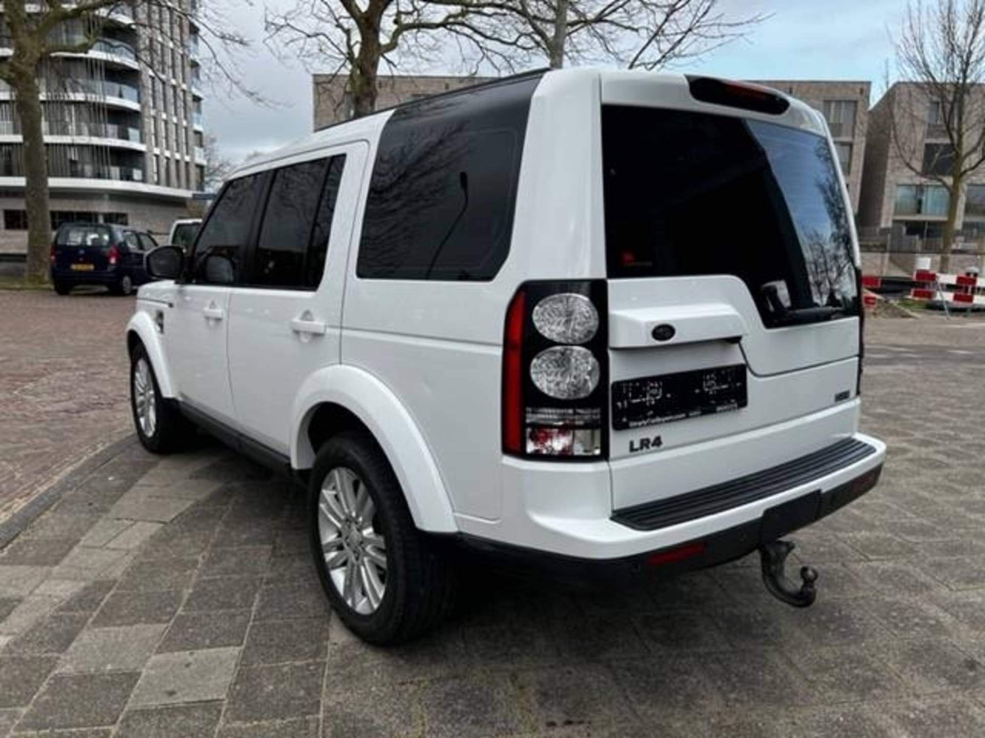 Land Rover Discovery 3.0 SCV6 HSE 7 pers. 7-personen - 9/20