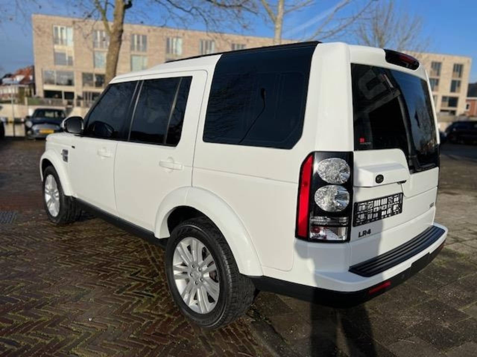 Land Rover Discovery 3.0 SCV6 HSE 7 pers. 7-personen - 18/20