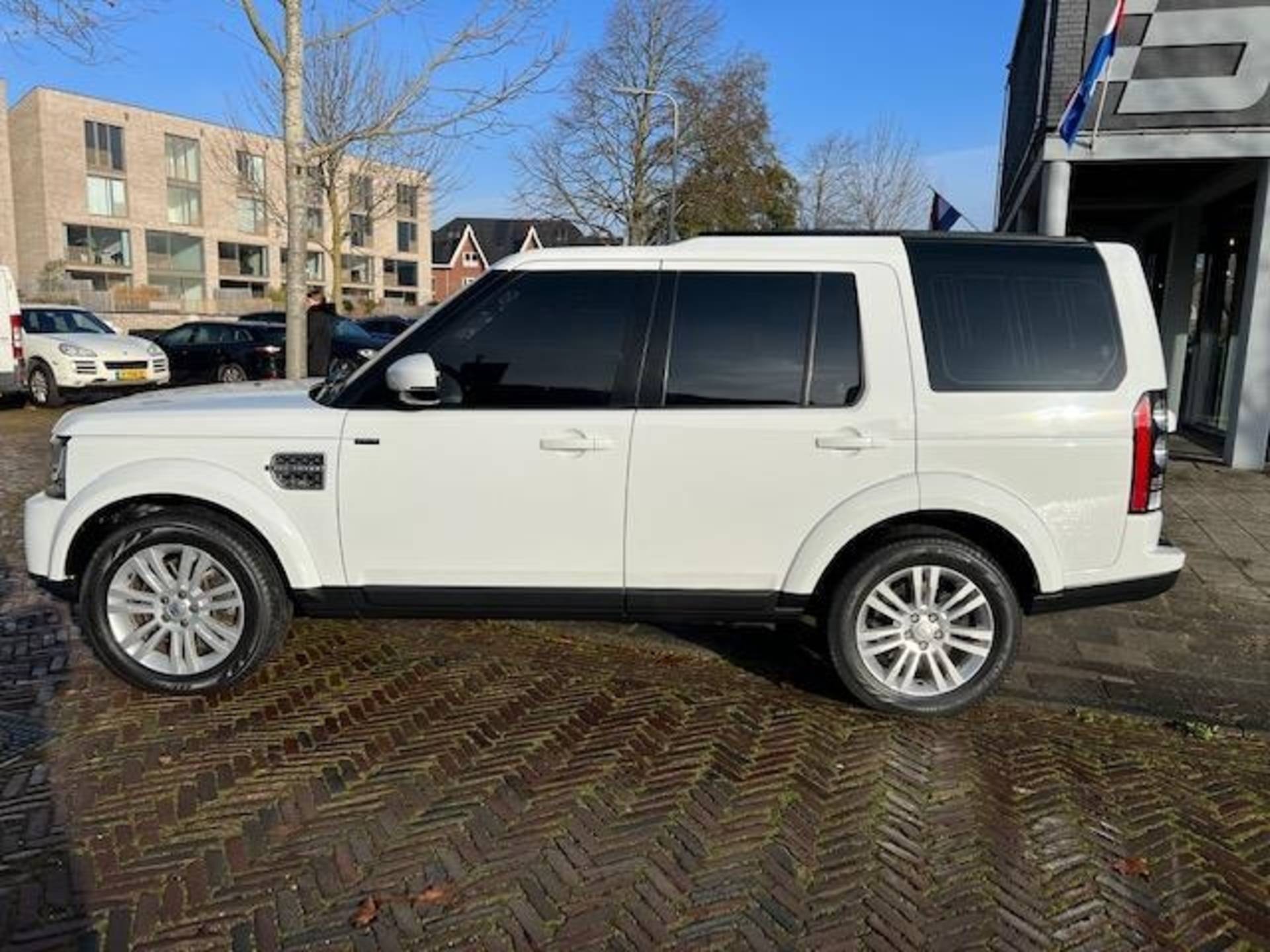 Land Rover Discovery 3.0 SCV6 HSE 7 pers. 7-personen - 19/20
