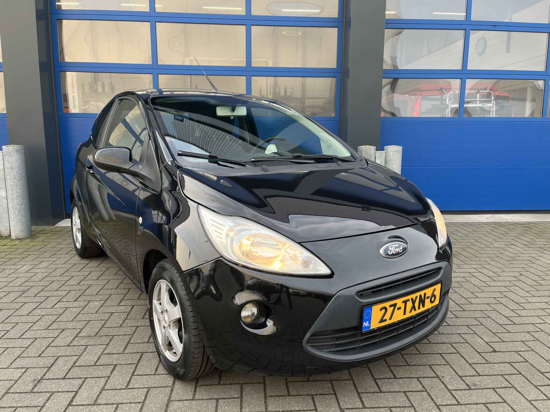 Ford Ka 1.2 70pK Airco/ start/stop/ Titanium X - 2/20