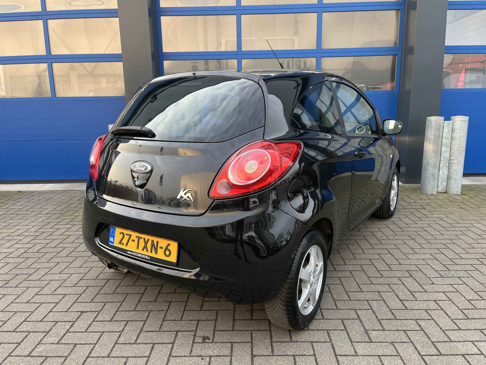 Ford Ka 1.2 70pK Airco/ start/stop/ Titanium X - 8/20