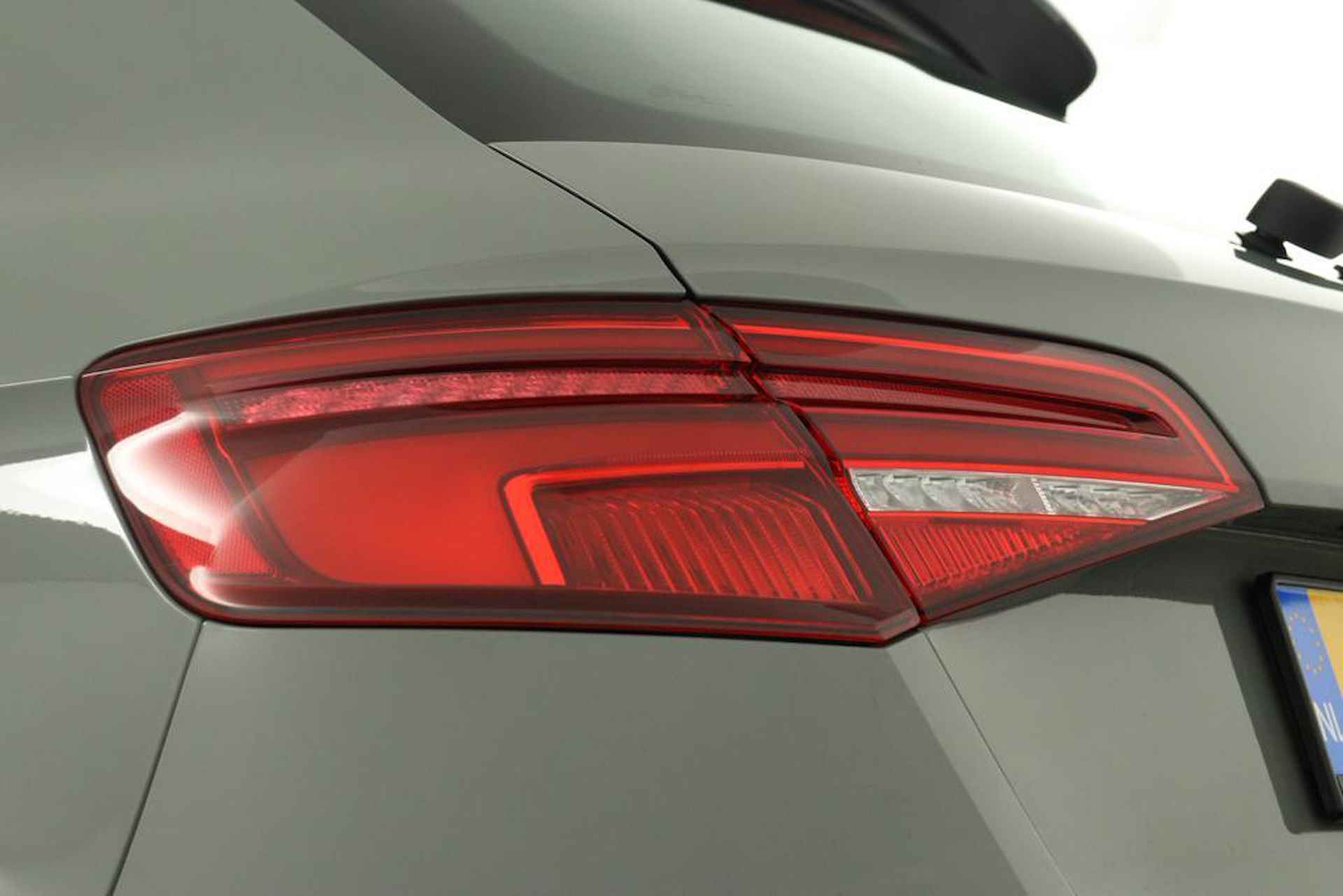 Audi A3 Sportback 35 TFSI 150Pk Automaat Advance Sport S-Line | Navi | Clima | Cruise | LED | Stoelverwarming | 18" LMV - 26/39