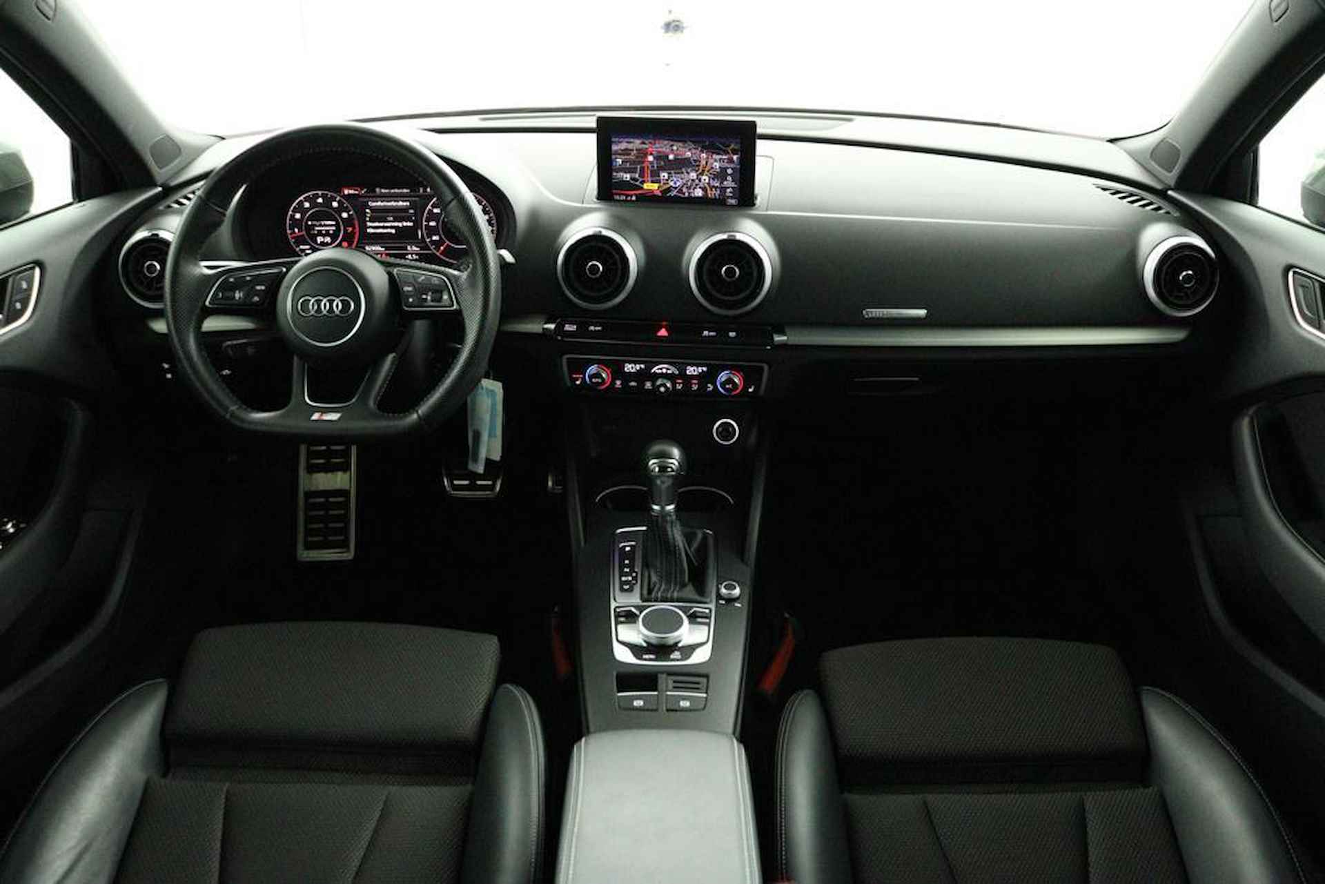 Audi A3 Sportback 35 TFSI 150Pk Automaat Advance Sport S-Line | Navi | Clima | Cruise | LED | Stoelverwarming | 18" LMV - 28/39