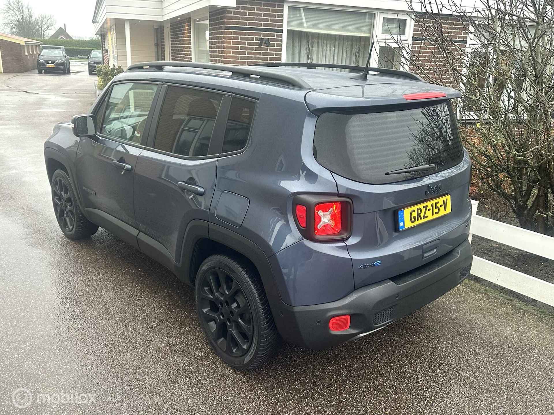 Jeep Renegade 4xe 240 Plug-in Hybrid Electric S - 4/24