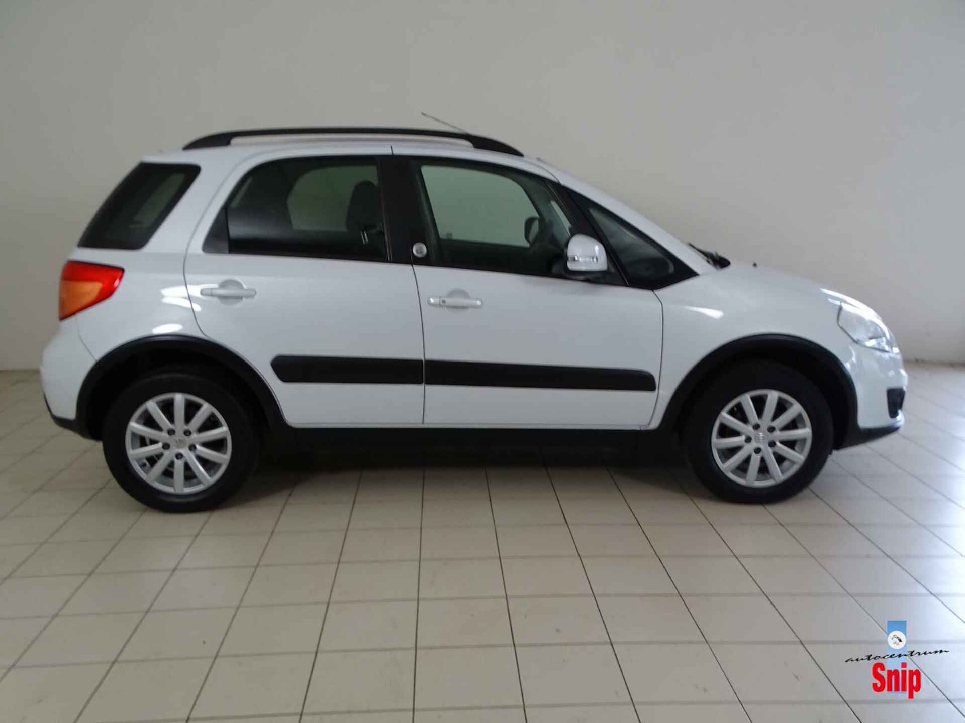 Suzuki SX4 1.6 AWD Expressive - 5/27