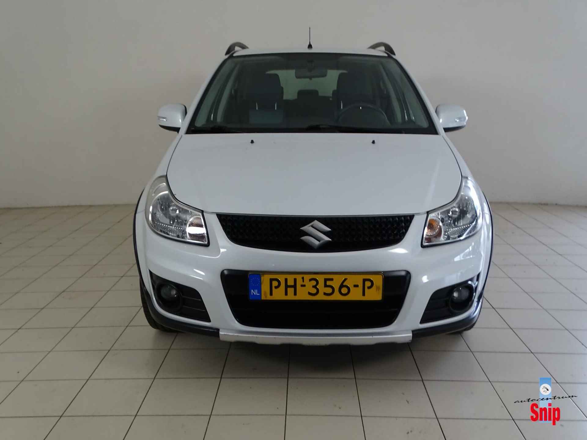 Suzuki SX4 1.6 AWD Expressive - 10/27