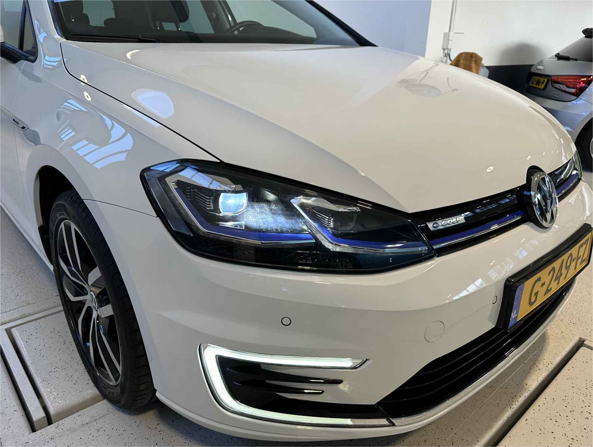 Volkswagen E-Golf E-Golf |1 Eig | Navigatie | Virtual display| LM velgen | - 27/27