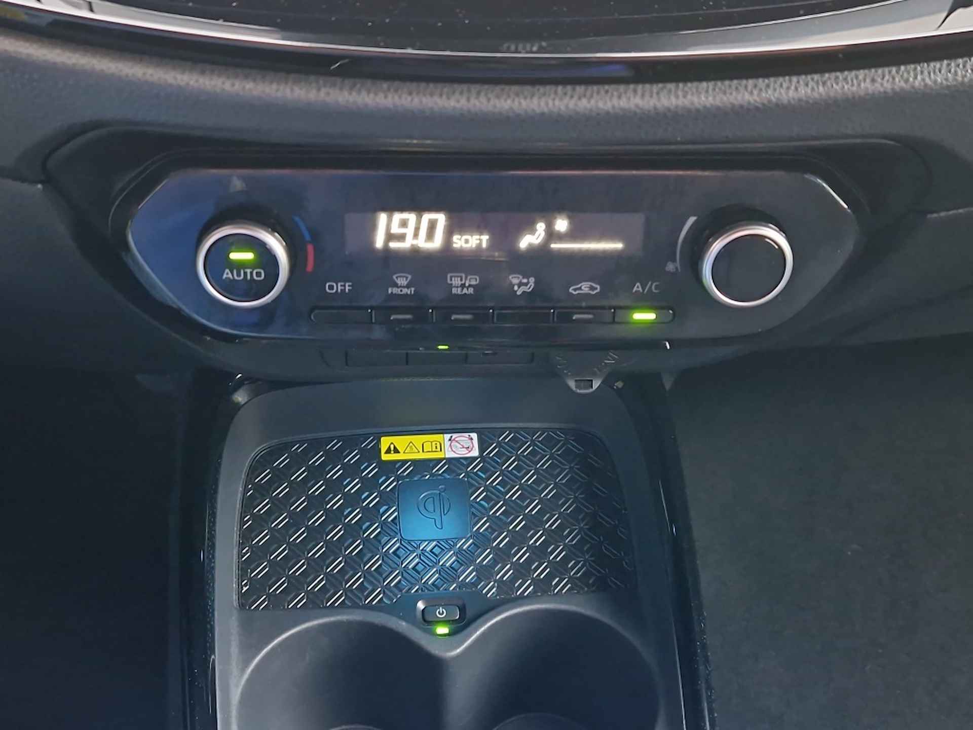 Toyota Aygo X 1.0 VVT-i Envy | Cabriodak | JBL-audio | NL Auto - 21/29