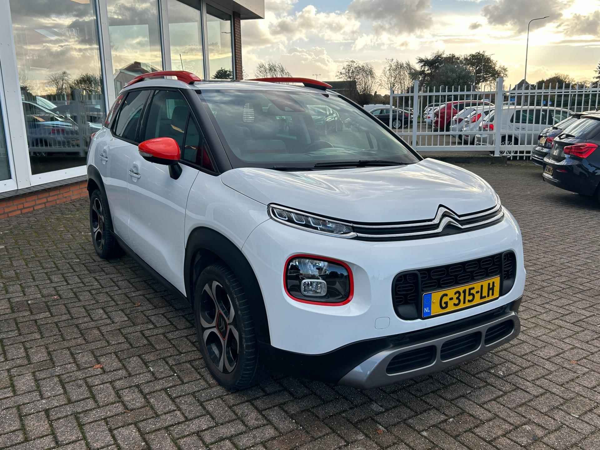 Citroen C3 Aircross 1.2 PureTech S&S Shine - Panoramadak - Navi - PDC - 28.587 KM! - 3/24