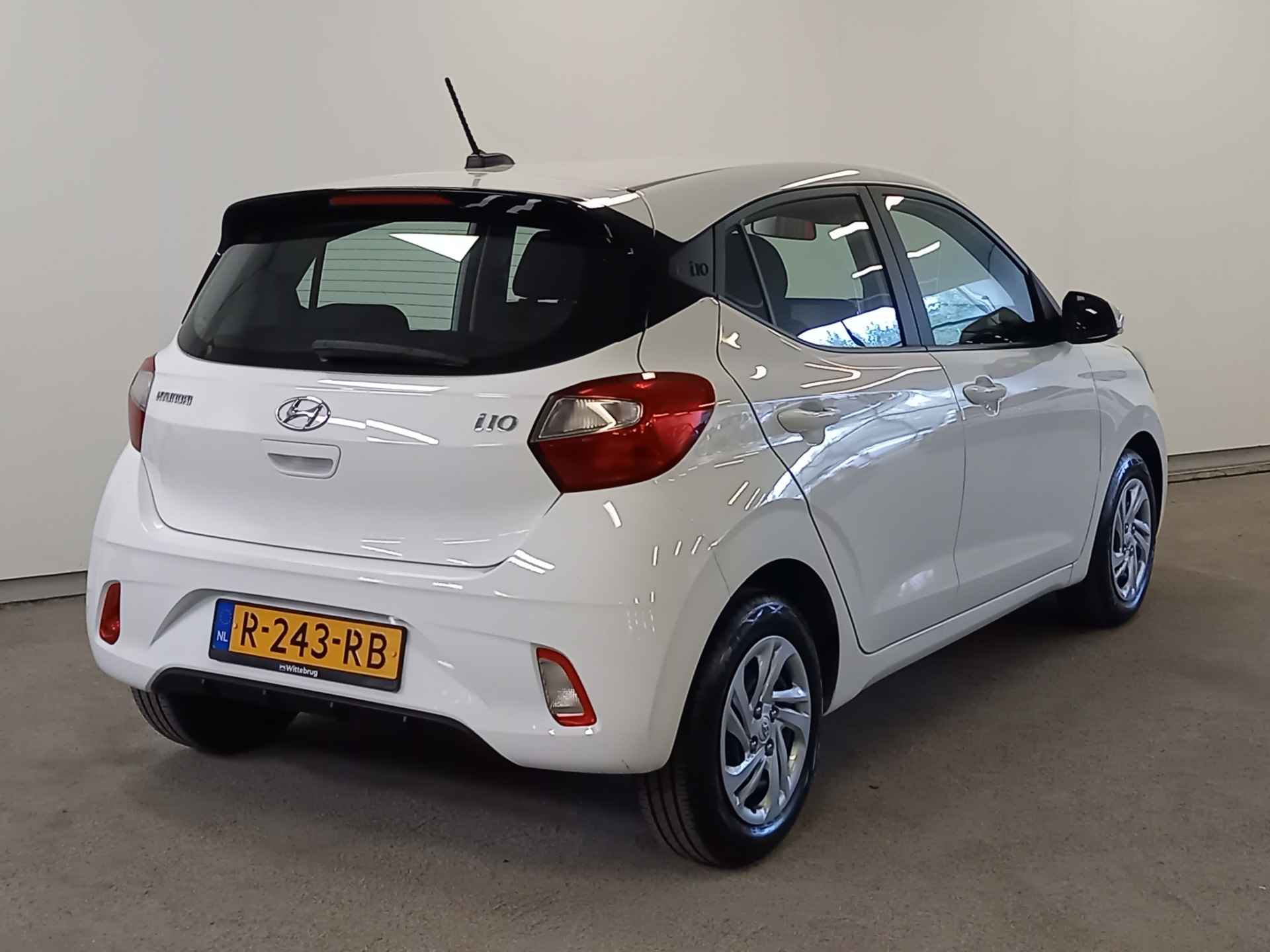 Hyundai i10 1.0 Comfort Lage km stand ! - 28/35