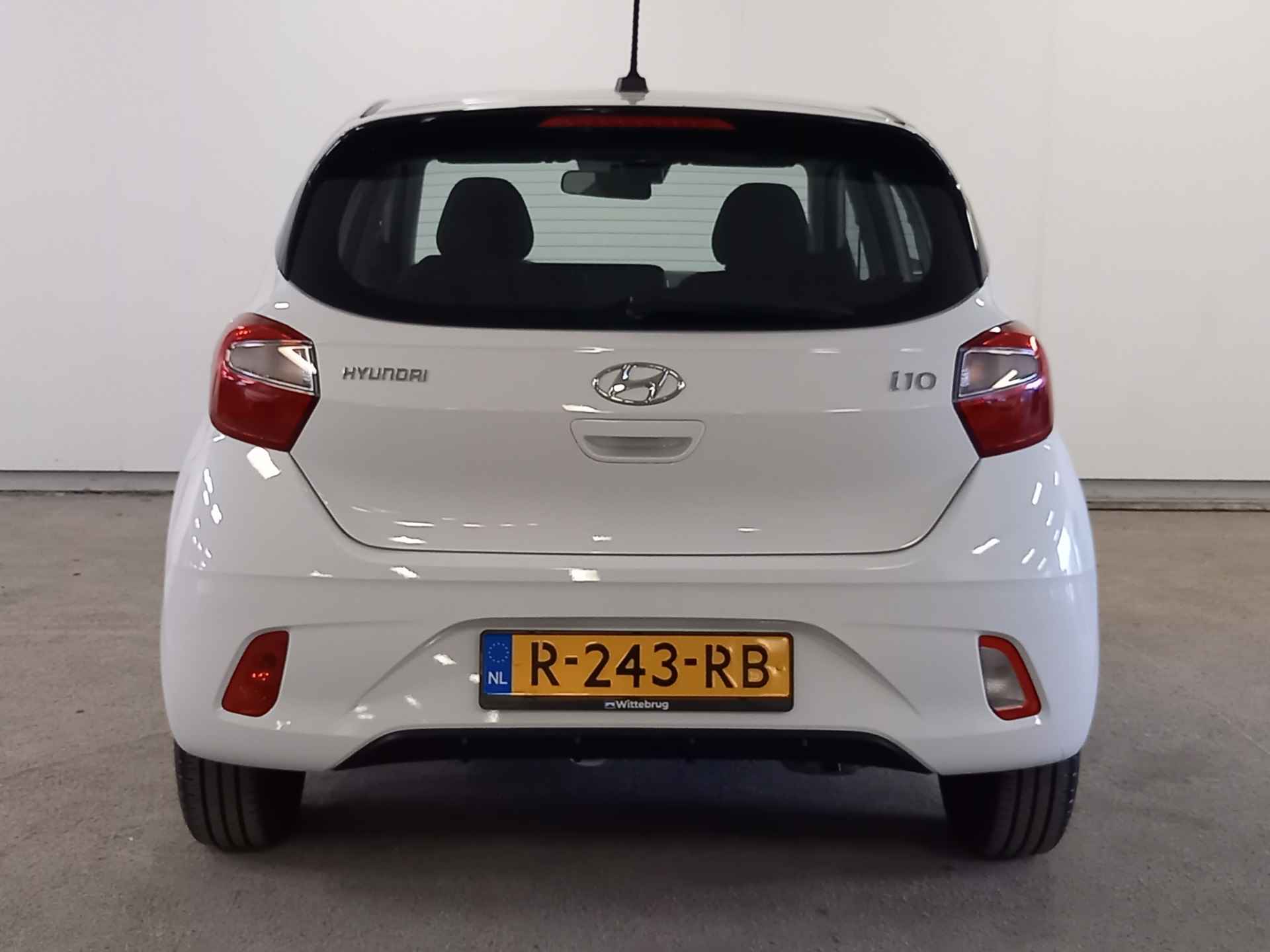 Hyundai i10 1.0 Comfort Lage km stand ! - 31/35