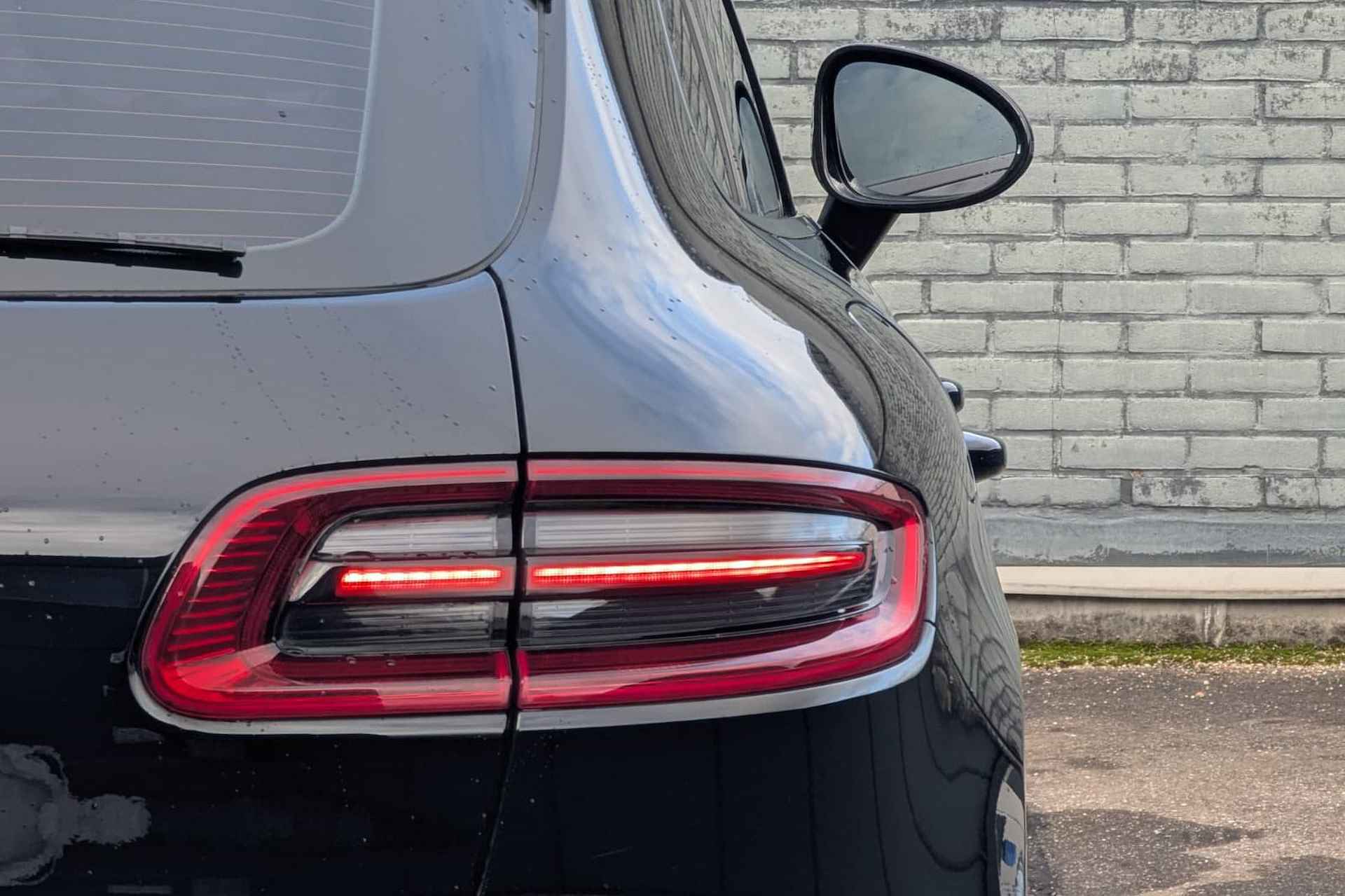 Porsche Macan 2.0 Automaat | Elektrisch Verstelbare Stoelen | Stoelverwarming | Parkeersensoren | Navigatie | 18'' Lichtmetalen Wielen - 6/30