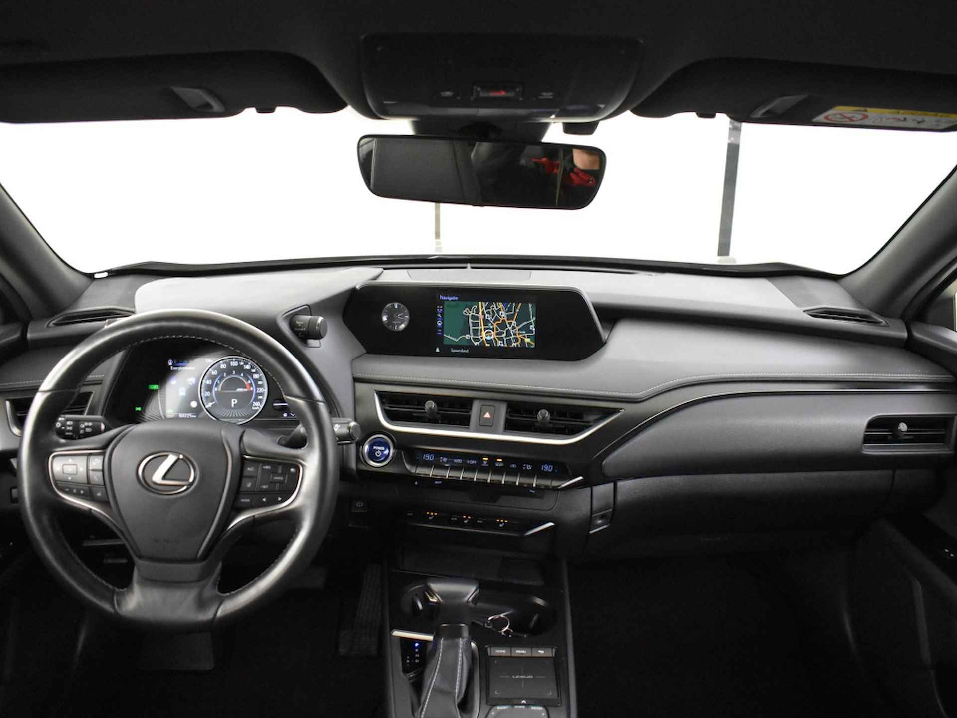 Lexus UX 250h Luxury Line Limited | Navi | Stuur- & stoelverwarming | PDC - 4/33