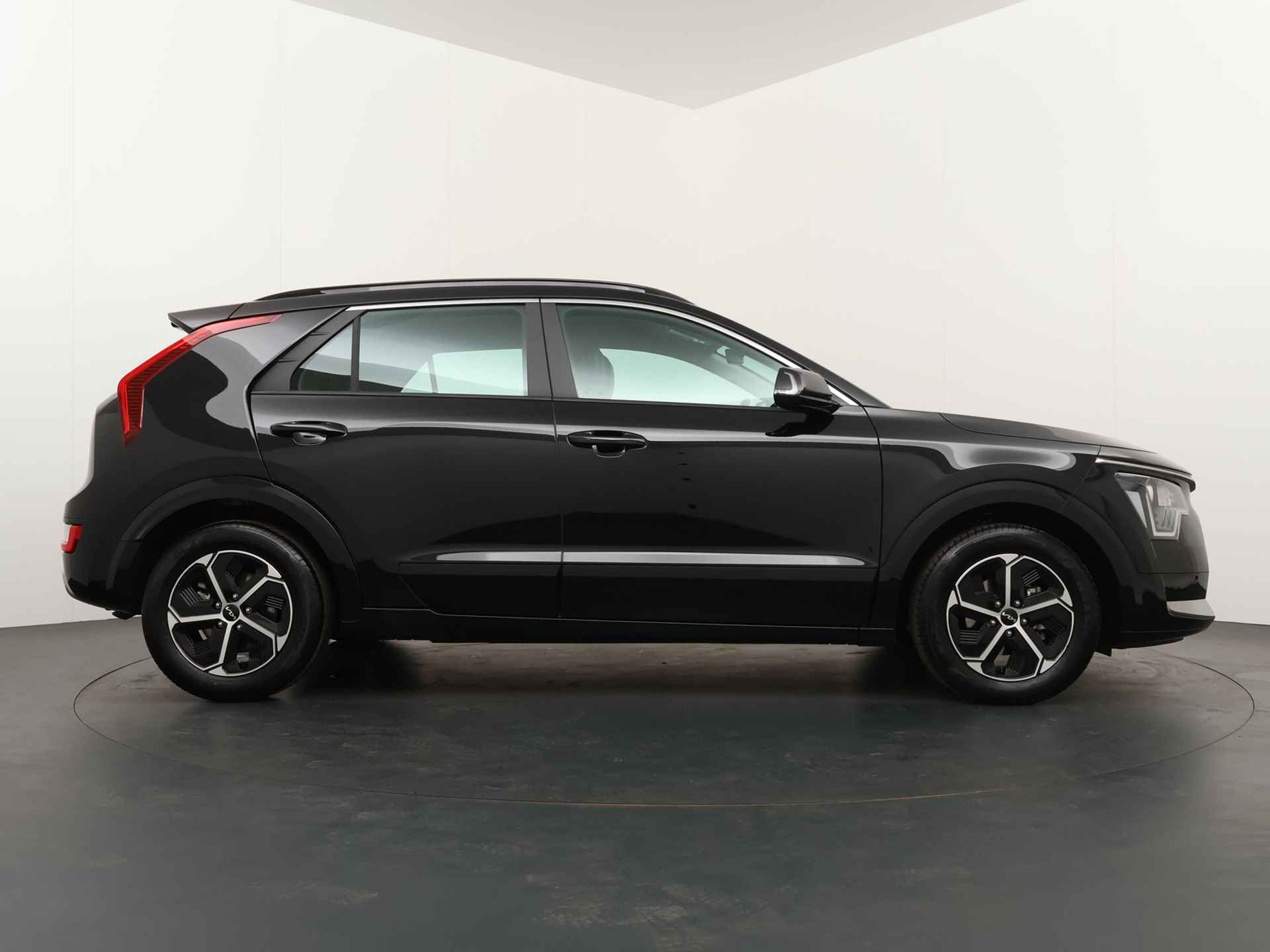 Kia Niro 1.6 GDi Hybrid DynamicLine - Climate Control - Navigatie - Achteruitrij Camera - Adaptief Cruise Control - Fabrieksgarantie Tot 2031 - 10/51