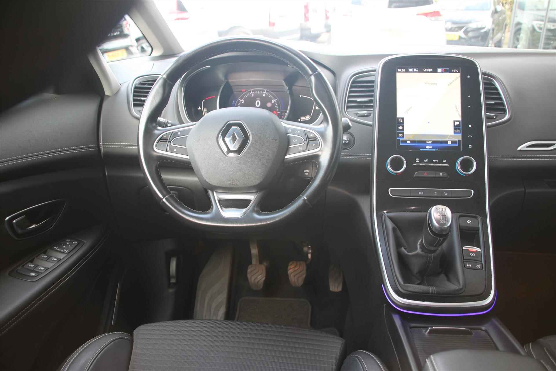 RENAULT Grand Scénic 140PK-BOSE-86DKM-NAVI-CAMERA-PDC V.+A.-20"- - 20/30