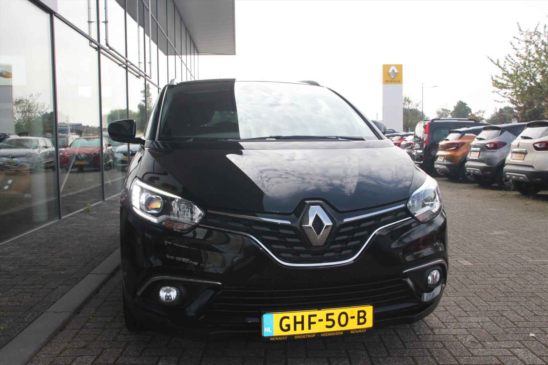 RENAULT Grand Scénic 140PK-BOSE-86DKM-NAVI-CAMERA-PDC V.+A.-20"- - 26/30