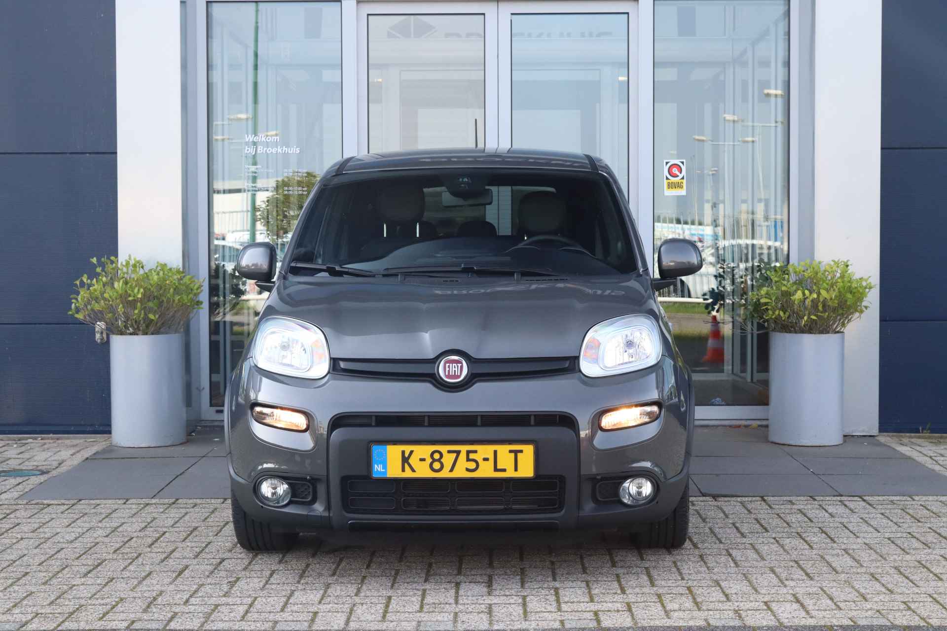 Fiat Panda 1.0 Hybrid 70PK Sport Launch Edition | Sensoren achter | Carplay | Climate control | Getint glas - 16/33