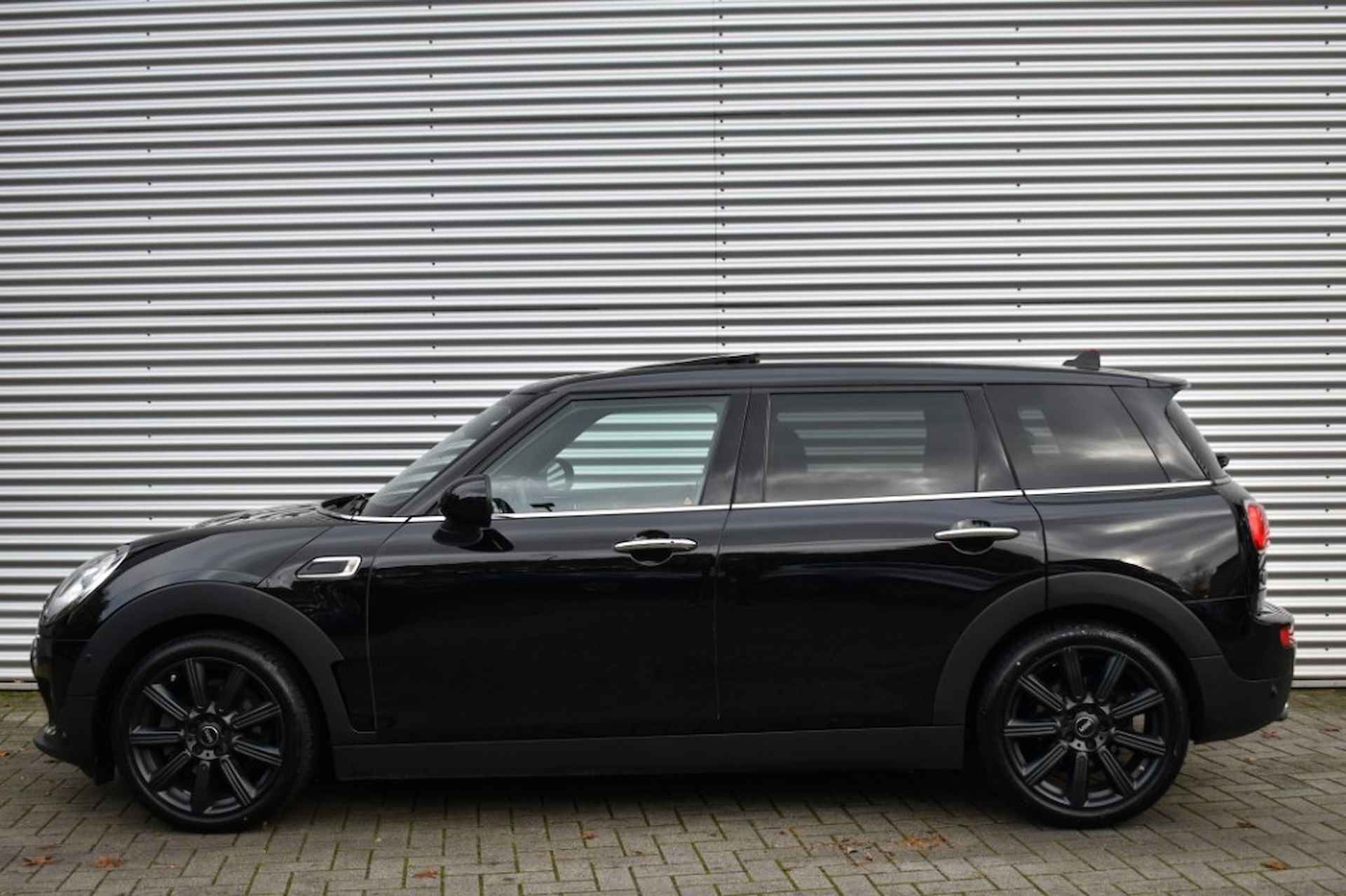 MINI Clubman 1.5 COOPER CHILI / P.DAK / NL AUTO / HARMAN/KARDON / NAVI - 2/41