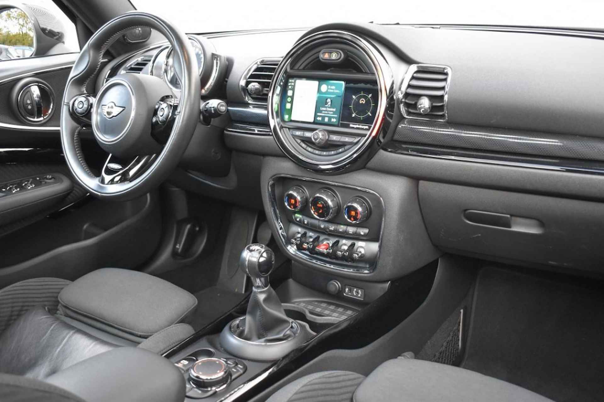 MINI Clubman 1.5 COOPER CHILI / P.DAK / NL AUTO / HARMAN/KARDON / NAVI - 35/41