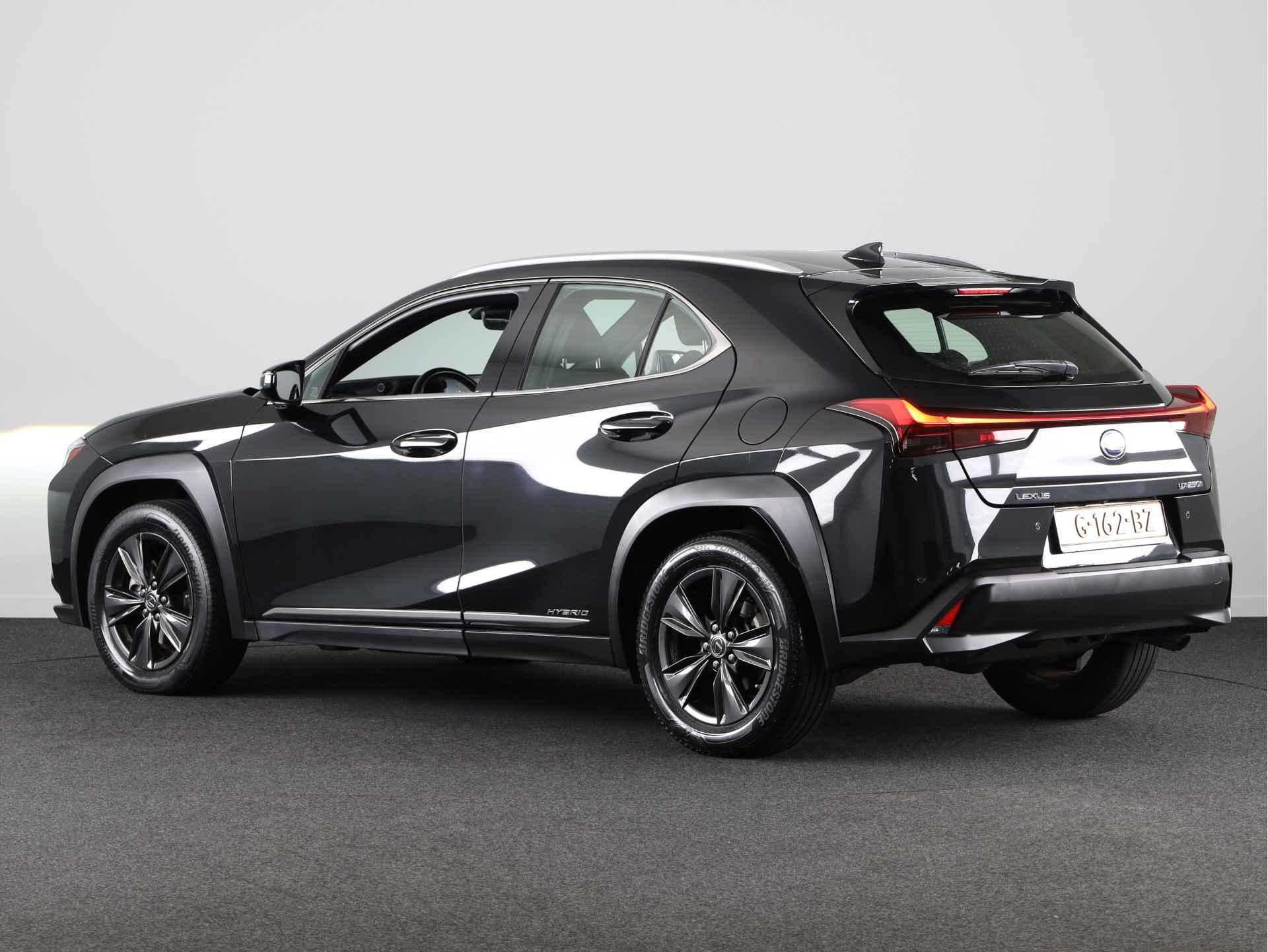 Lexus UX 250h First Edition Limited | Navigatie | Stuur + Stoelverwarming | - 18/46