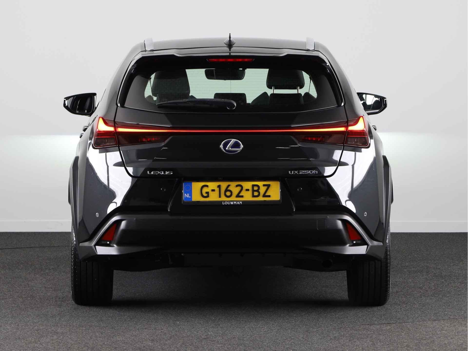 Lexus UX 250h First Edition Limited | Navigatie | Stuur + Stoelverwarming | - 28/46