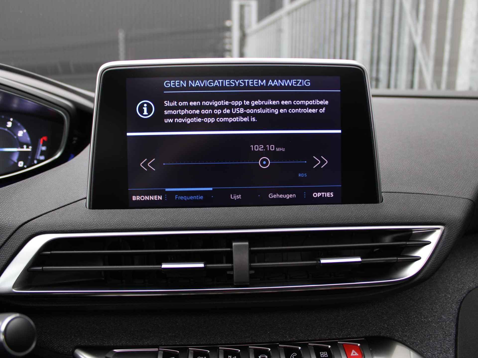 Peugeot 3008 1.2 PureTech Allure | Apple Carplay / Panoramadak / Climate - 16/25