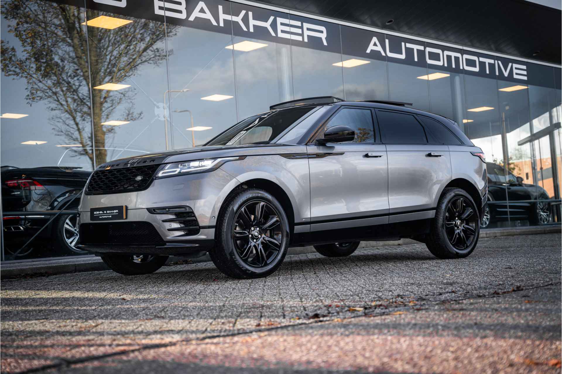 Land Rover Range Rover Velar 2.0 P250 Turbo AWD R-Dynamic HSE - Panodak Orig. NL geleverd - NAP! - 14/83