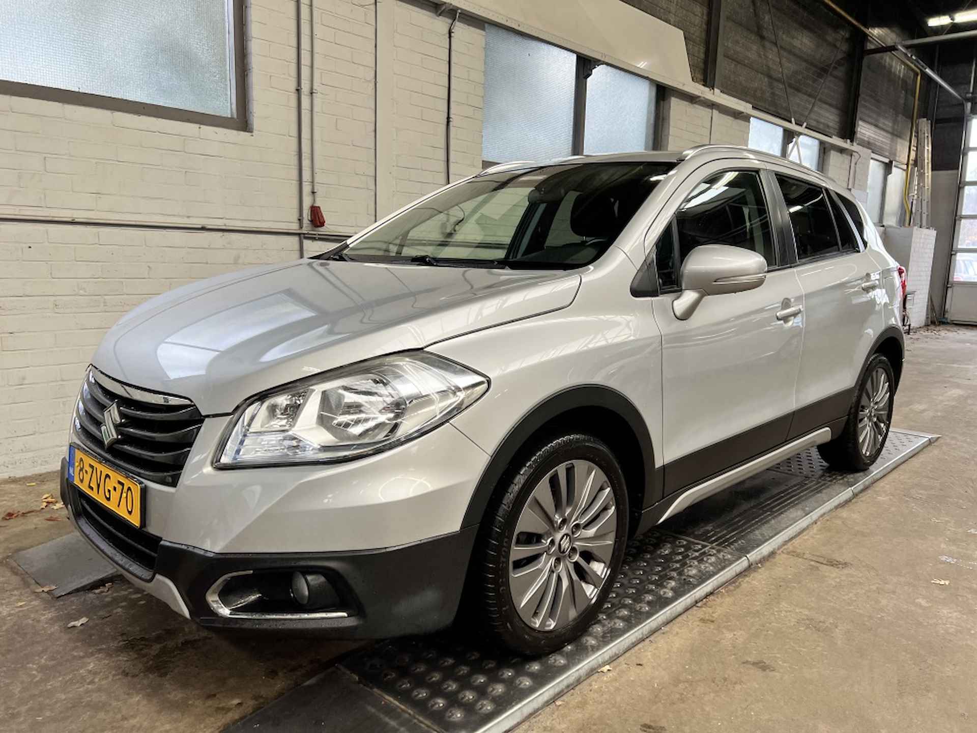 Suzuki SX4 S-Cross 1.6 Exclusive Automaat Trekhaak BTtelefoon 59Dkm! - 18/35