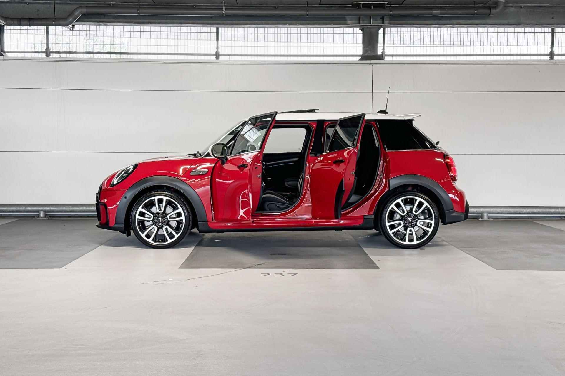 MINI Cooper 5-deurs S - John Cooper Works - 3/23