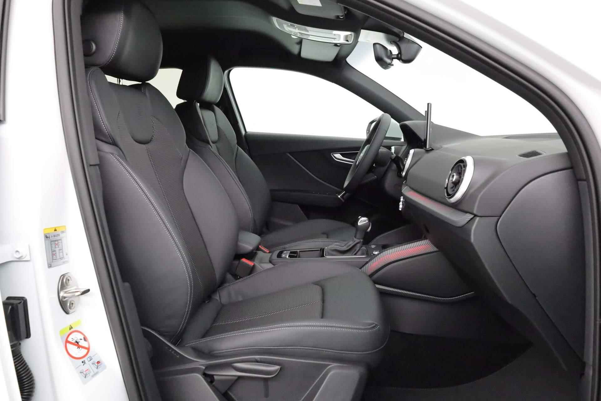 Audi Q2 S Edition 35 TFSI 150 pk | Stoelverwarming voorin | Optiekpakket zwart plus | Assistentiepakket Parking | - 36/40