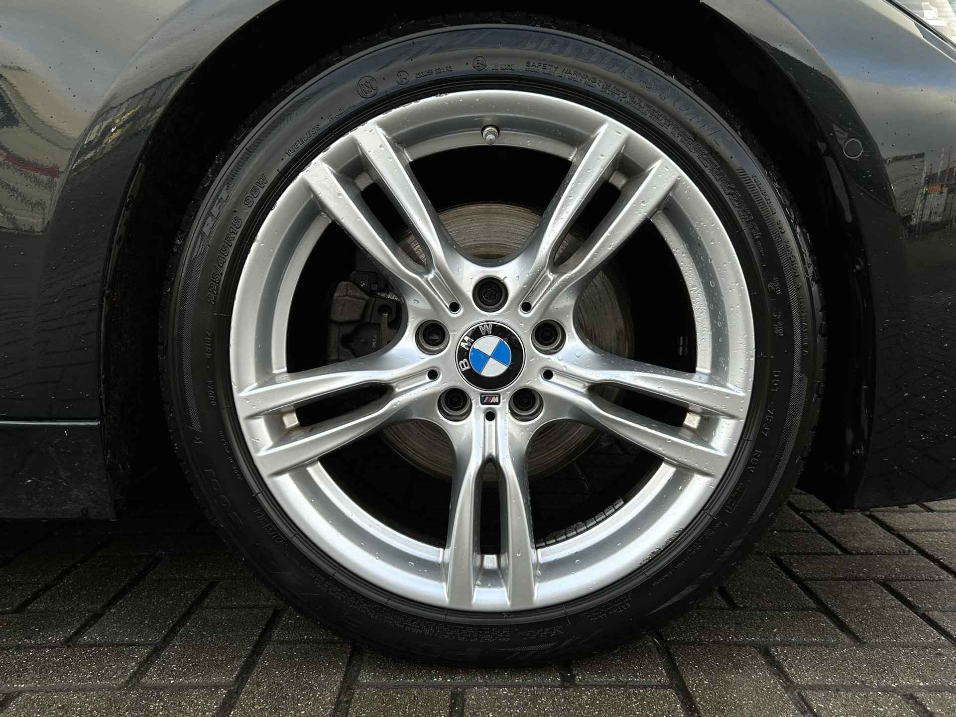 BMW 3-serie 330e Edition M Sport Shadow Executive | Cruise Control | Navigatie | Stoelverwarming | Climate Control | Leder | Parkeersensoren | Achteruitrijcamera | - 20/44