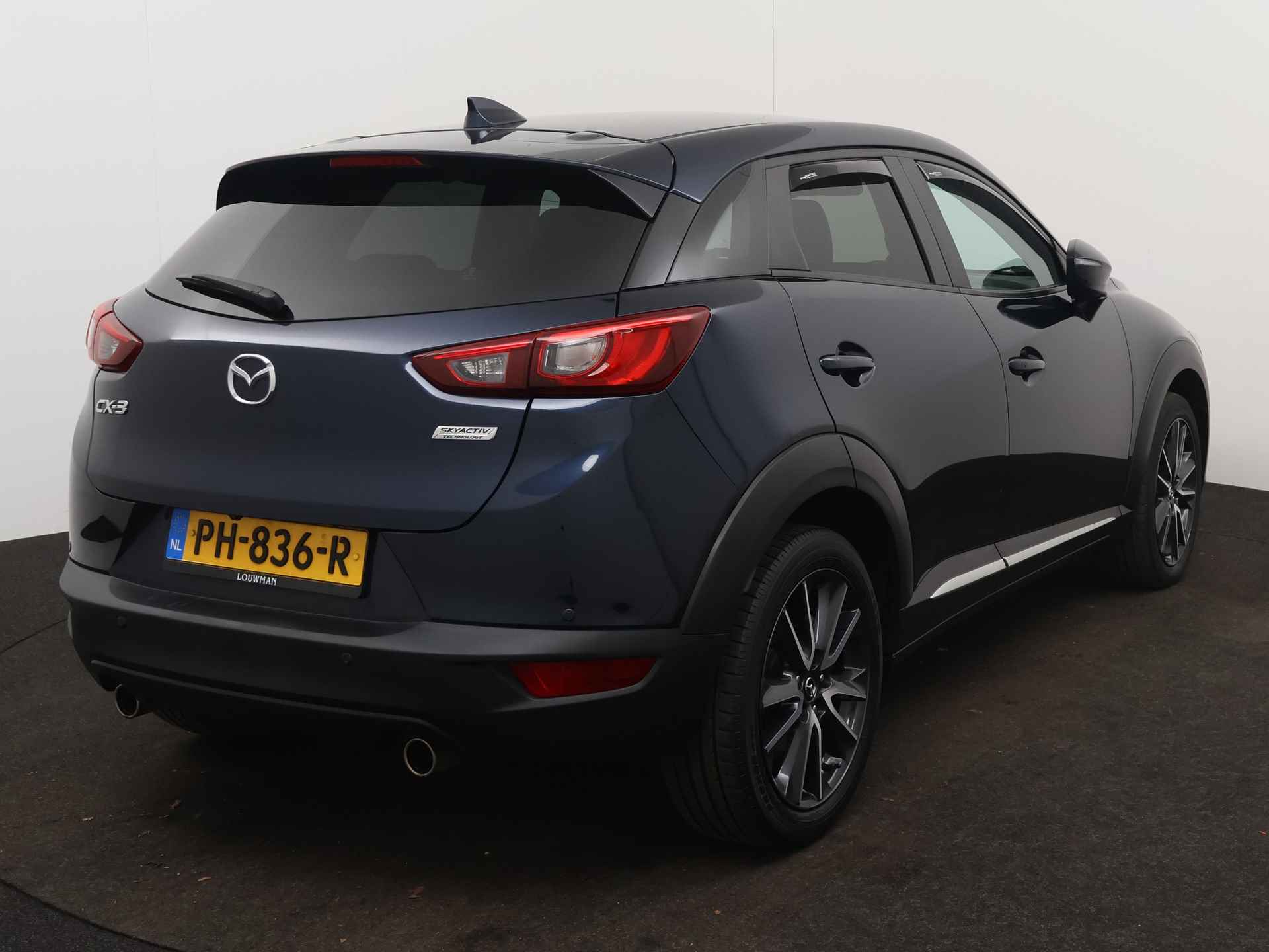 Mazda CX-3 2.0 SkyActiv-G 120 GT-M | Head up Display | Stoel en stuurwiel verwarmd | Dodehoek Ass. | Parkeersensoren acher | LM velgen | Navigatie | Camera | - 17/46