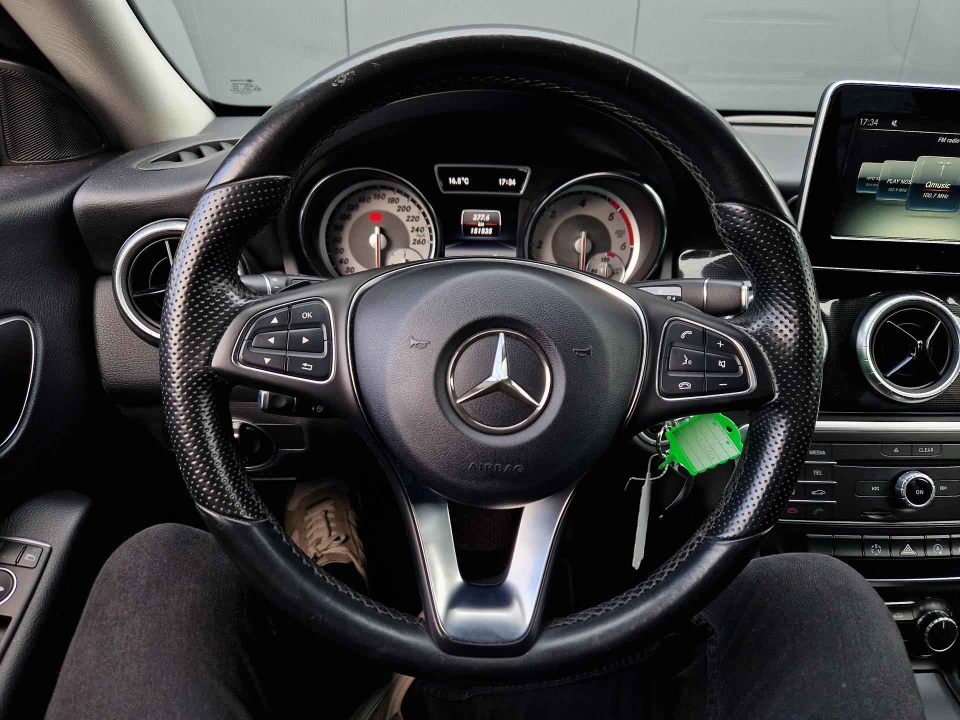 Mercedes-Benz CLA-klasse 180 CDI /Night pakket /Org NL /12 maanden BOVAG - 9/27