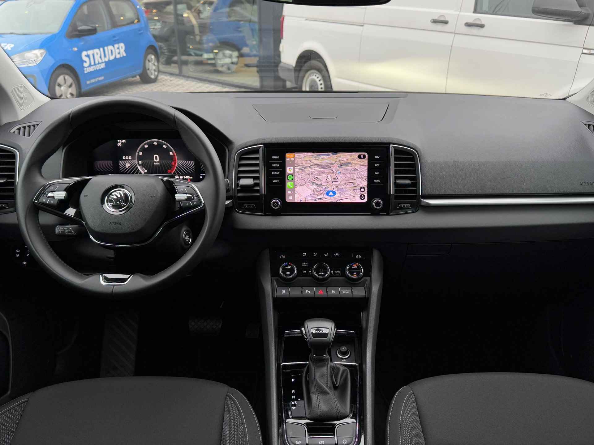 Skoda Karoq 1.5 TSI ACT Business Edition 150pk automaat | ECC | Camera | Carplay | 16LM - 4/33