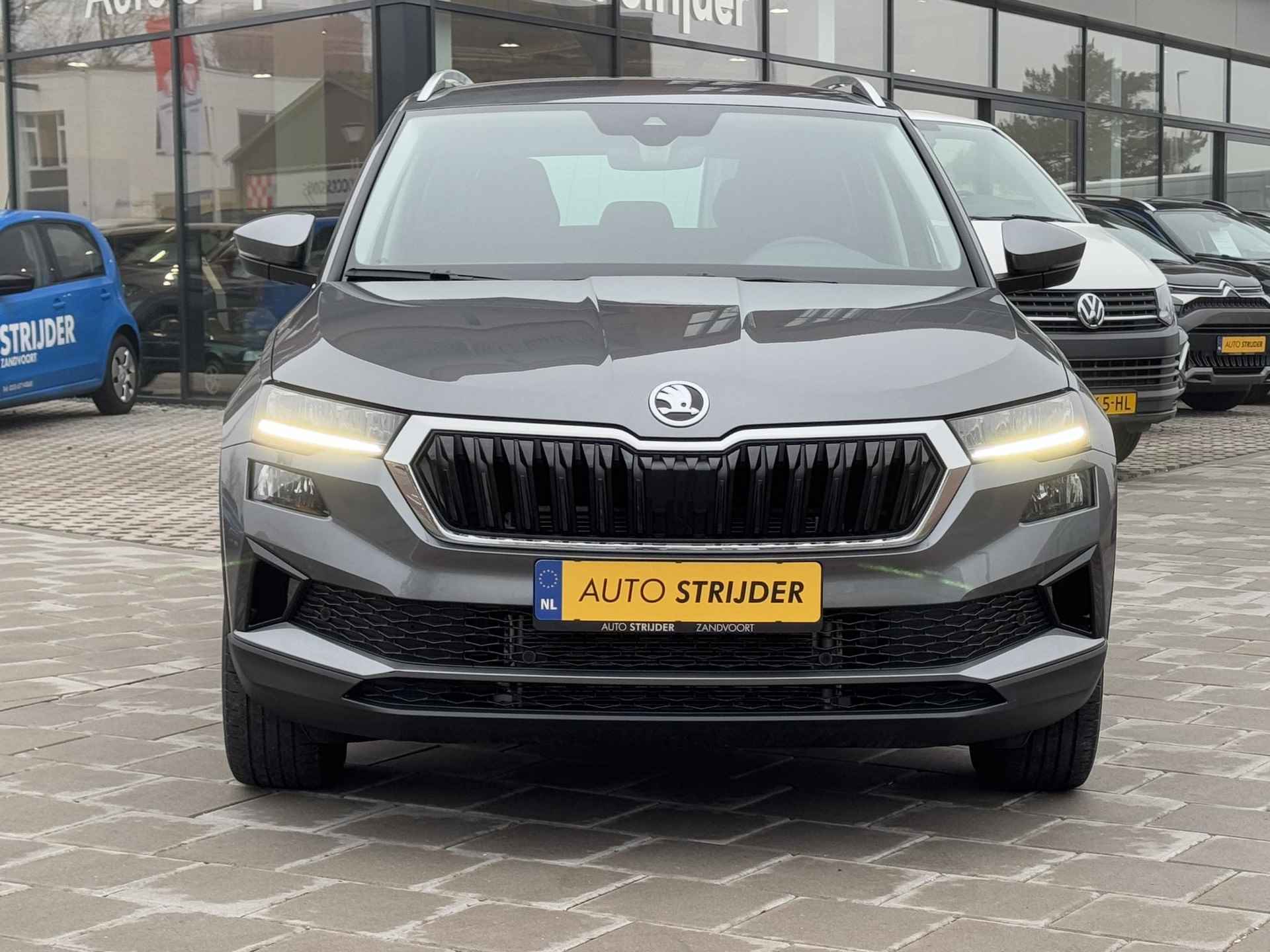 Skoda Karoq 1.5 TSI ACT Business Edition 150pk automaat | ECC | Camera | Carplay | 16LM - 23/33