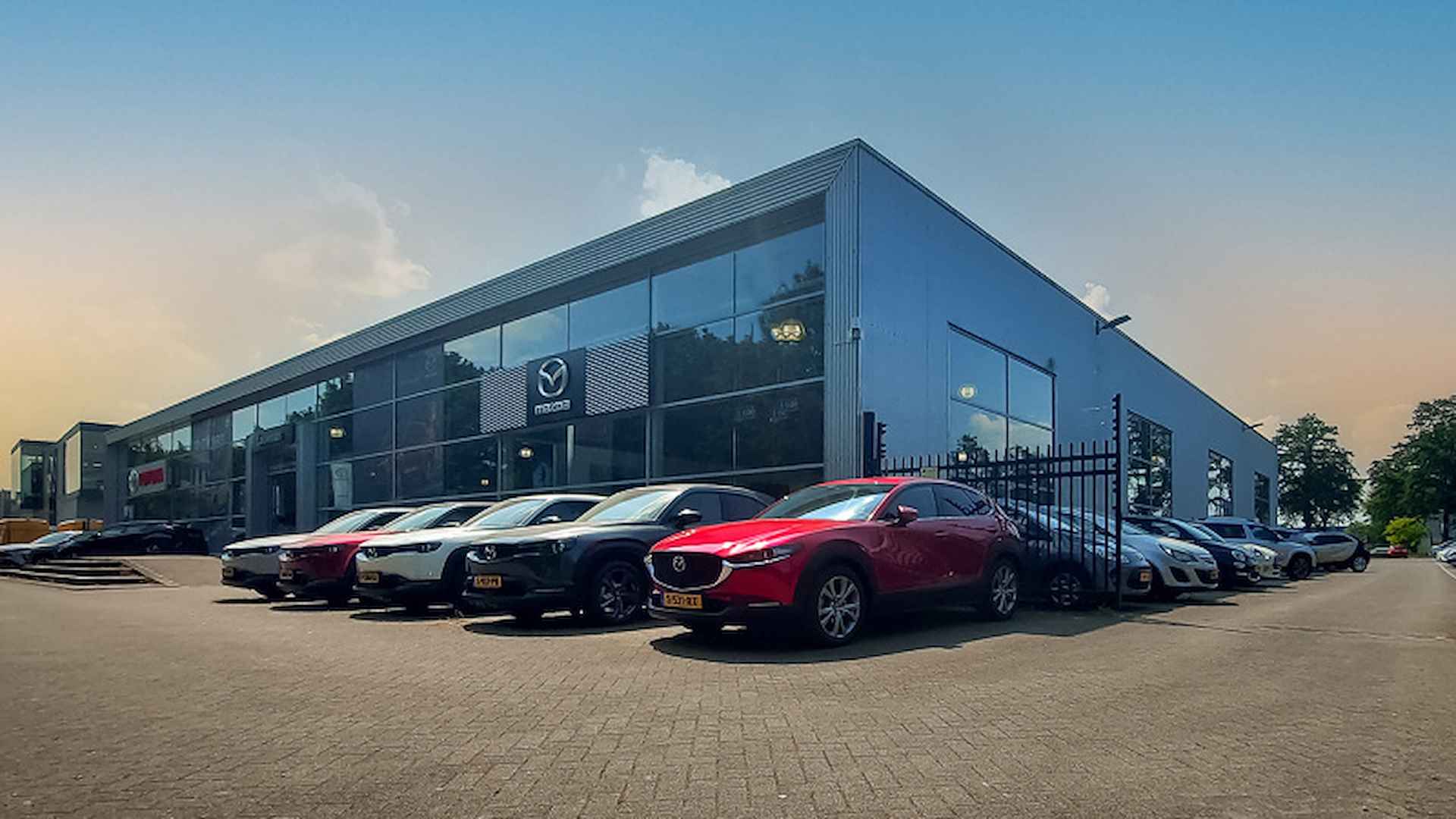 Mazda MX-30 e-SkyActiv R-EV 170 Advantage | Incl. € 4.000,- instapvoordeel  | Direct leverbaar in verschillende kleuren en uitvoeringen - 35/35