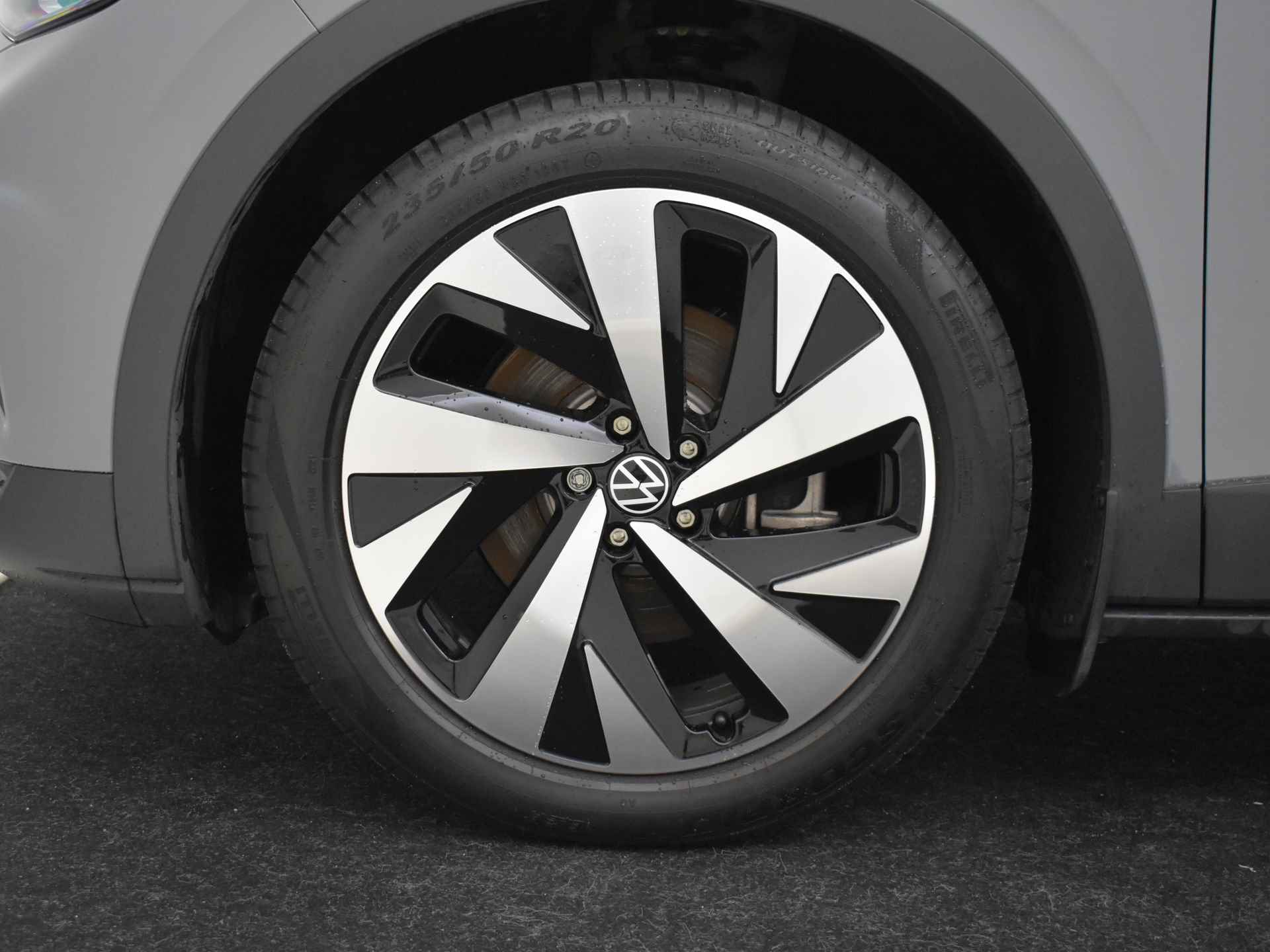 Volkswagen ID.4 Pro 77 kWh | Trekhaak | Stoel+stuurverwarming | Parkeersensoren | Navigatie | - 51/85