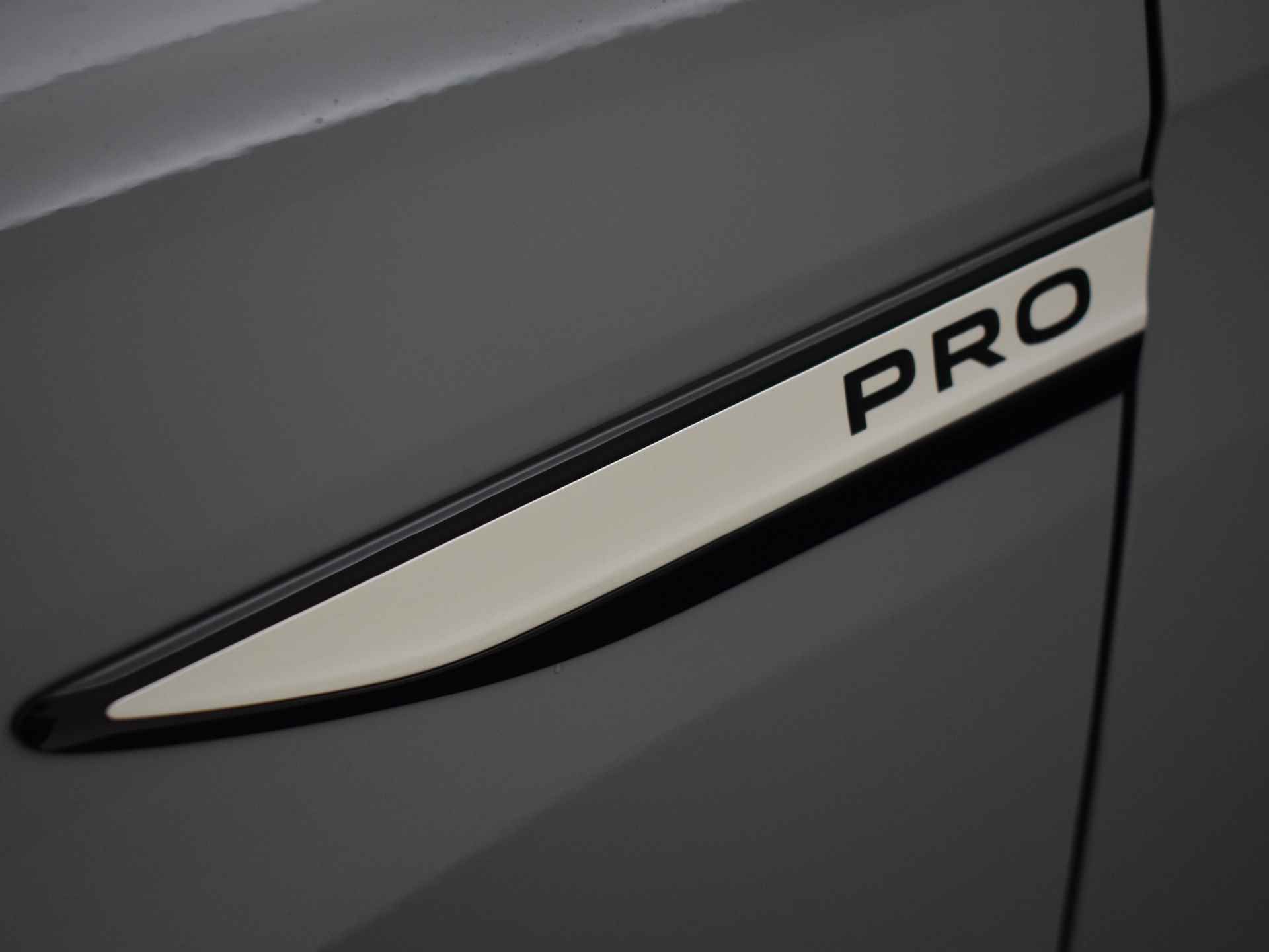 Volkswagen ID.4 Pro 77 kWh | Trekhaak | Stoel+stuurverwarming | Parkeersensoren | Navigatie | - 55/85