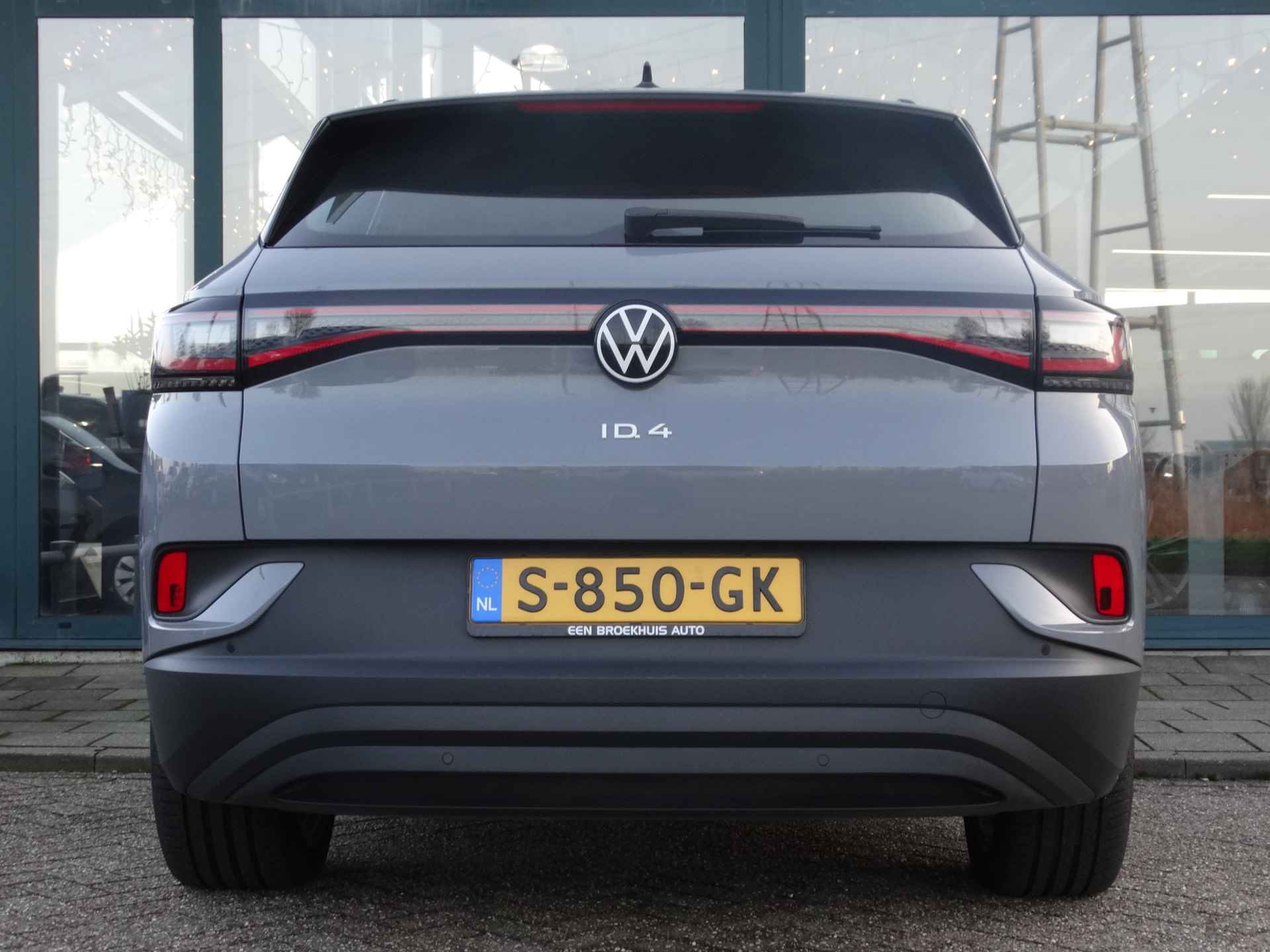 Volkswagen ID.4 Pro 77 kWh | Trekhaak | Stoel+stuurverwarming | Parkeersensoren | Navigatie | - 64/85