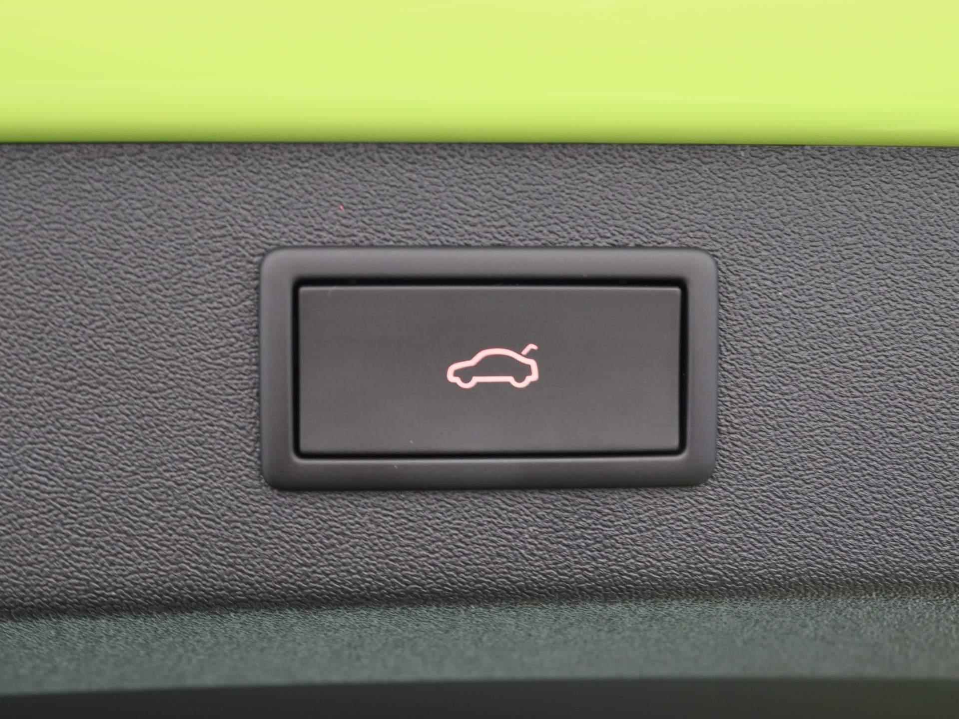 Skoda Enyaq Coupé iV 80 RS 300PK Warmtepomp, panoramadak, stoelverwarming, keyless, virtual pedal, achteruitrijcamera, elek. stoelen, 21'' lichtmetaal - 46/51