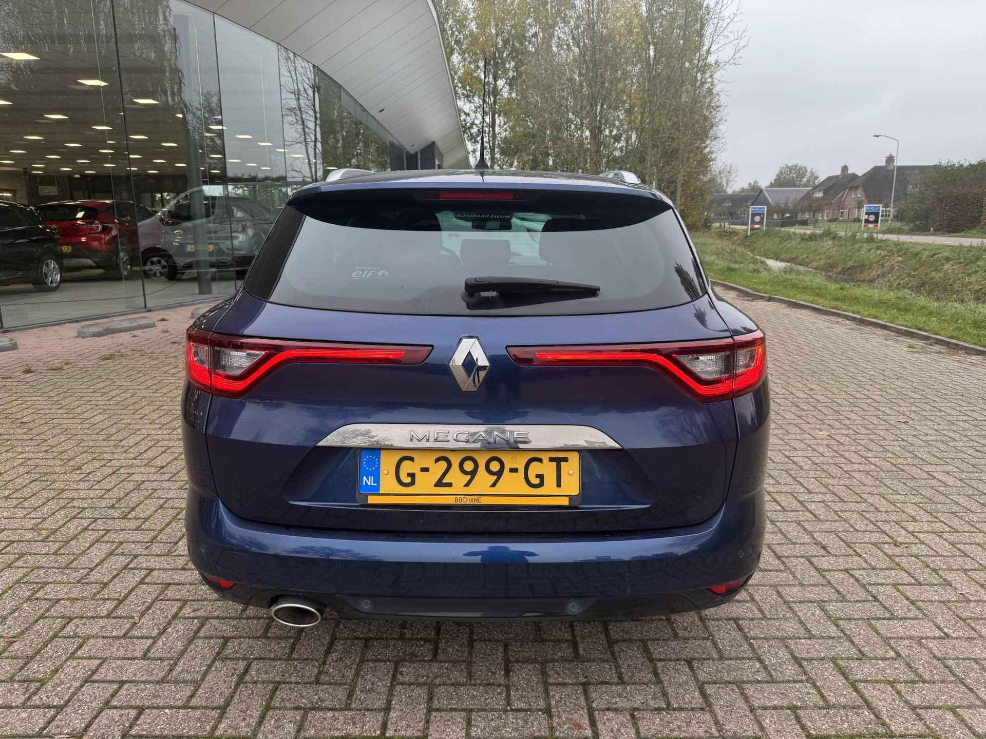 Renault Mégane Estate 1.3 TCe 115 Bose | 1e eigenaar!  | Leder | Stoelverwarming | Parkeersensoren voor, achter en achteruitrijcamera - 5/29