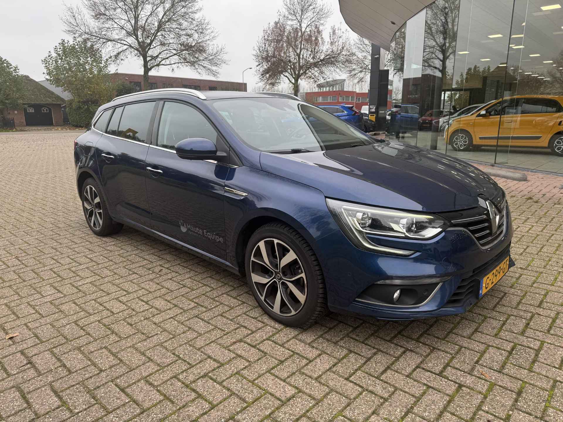 Renault Mégane Estate 1.3 TCe 115 Bose | 1e eigenaar!  | Leder | Stoelverwarming | Parkeersensoren voor, achter en achteruitrijcamera - 6/29