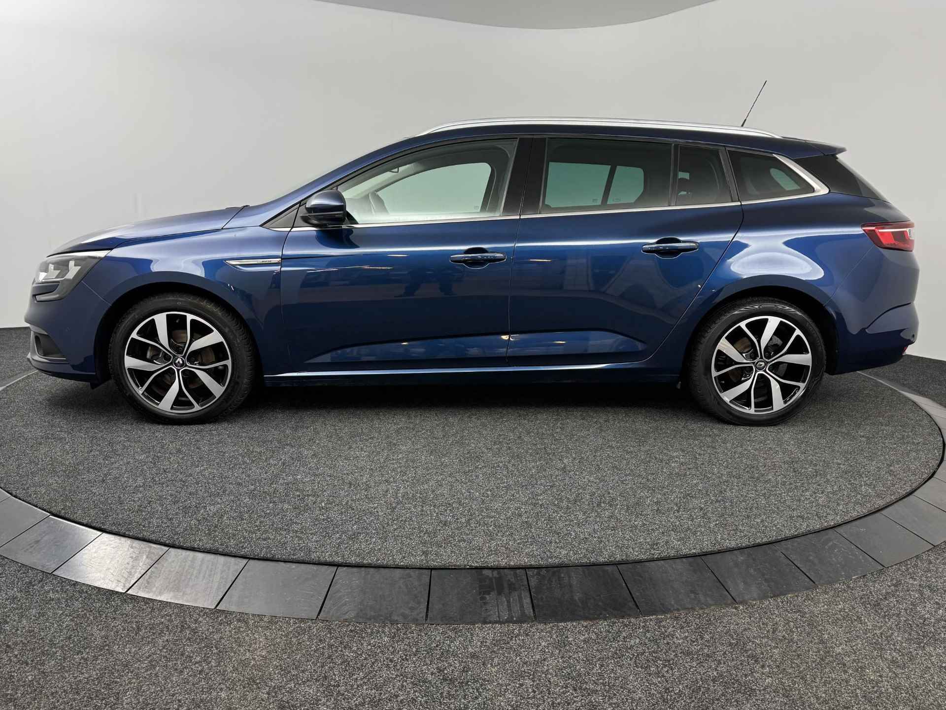 Renault Mégane Estate 1.3 TCe 115 Bose - 9/50