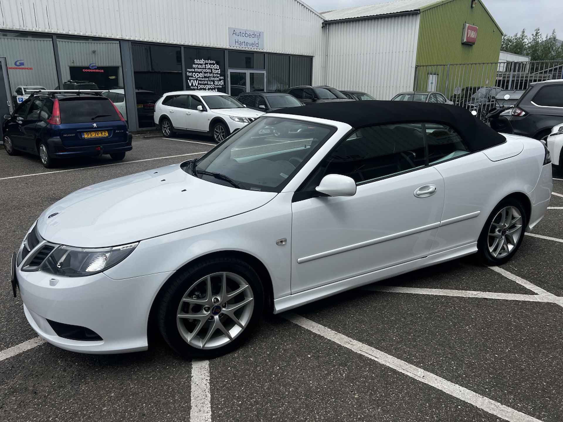 Saab 9-3 Cabrio 1.8t Linear Sport Exklusiv - 35/60