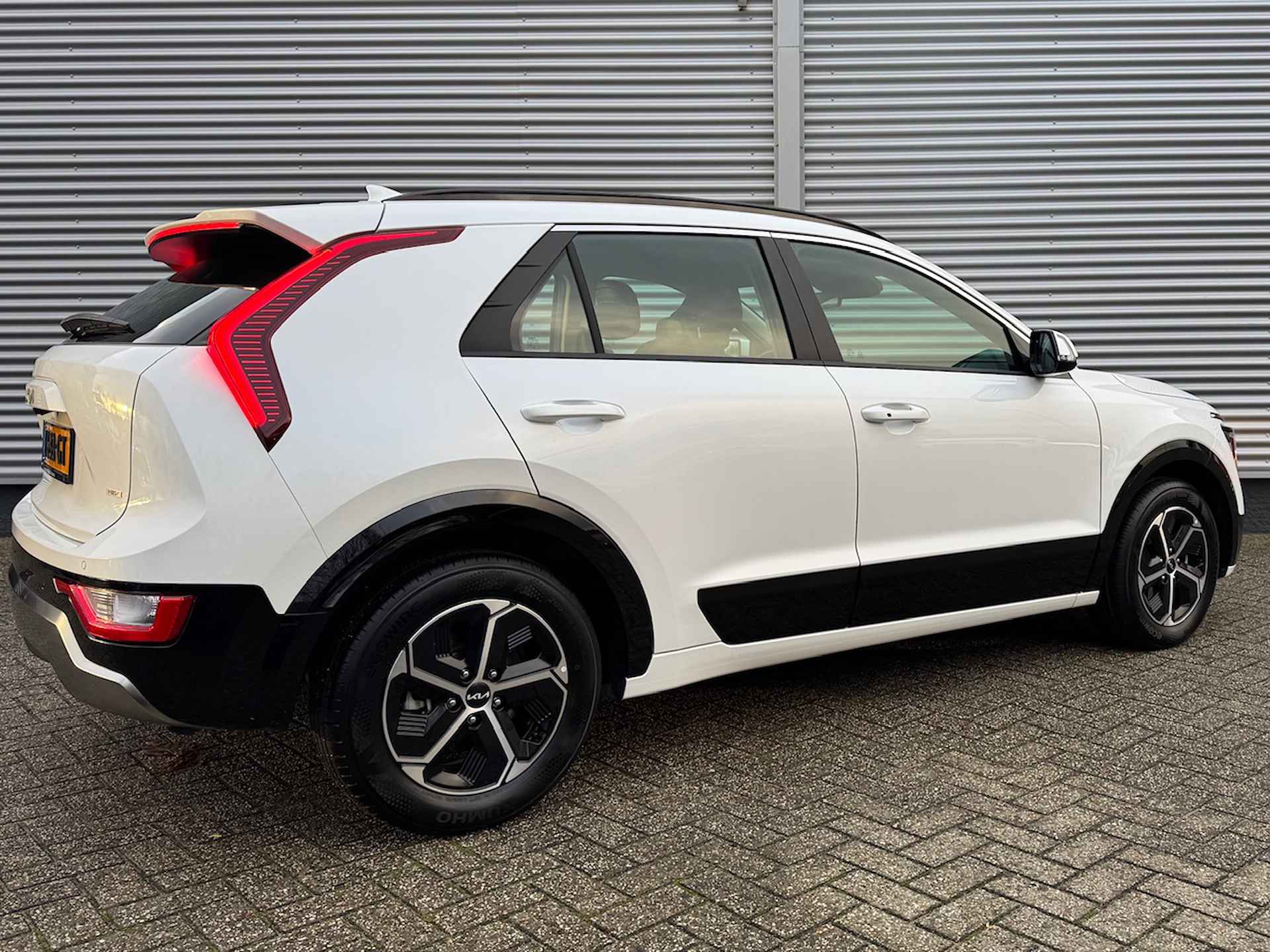 KIA Niro 1.6 GDi Hybrid 141pk DCT6 DynamicLine | Navigatie | Climate  Control | Parkeersensoren voor | - 5/42