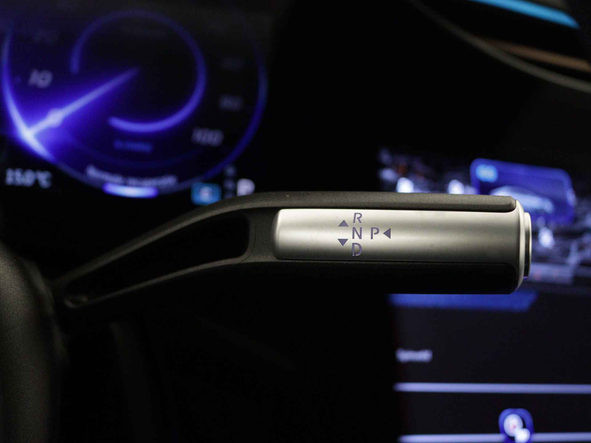 Mercedes-Benz EQS 580 4MATIC AMG Line 108 kWh | Achterasbesturing tot 10° | Garagedeuropener | Premium Plus pakket | Akoestiekcomfortpakket | MBUX augmented reality voor navigatie | Nightpakket | Rijassistentiepakket plus | - 18/37