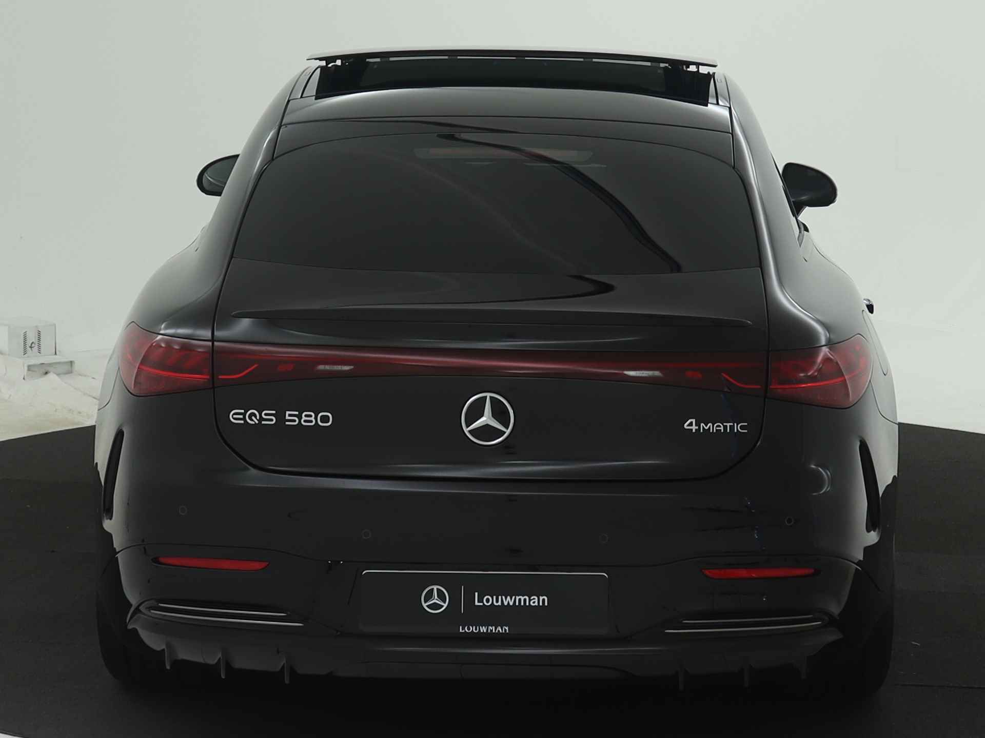 Mercedes-Benz EQS 580 4MATIC AMG Line 108 kWh | Achterasbesturing tot 10° | Garagedeuropener | Premium Plus pakket | Akoestiekcomfortpakket | MBUX augmented reality voor navigatie | Nightpakket | Rijassistentiepakket plus | - 25/37